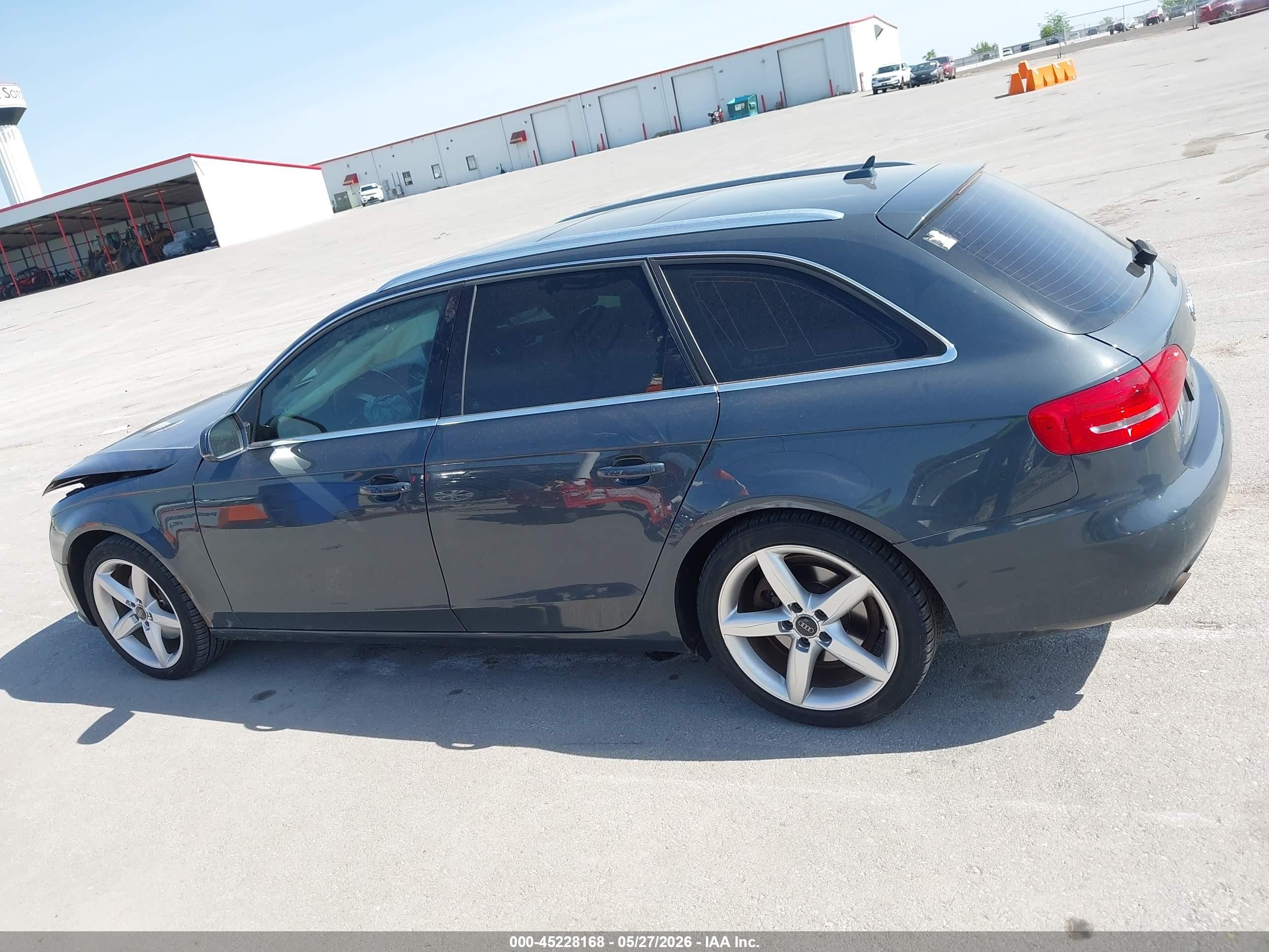 2010 Audi A4 2.0t Premium Beige vin: WAU4FAFL7AA039359