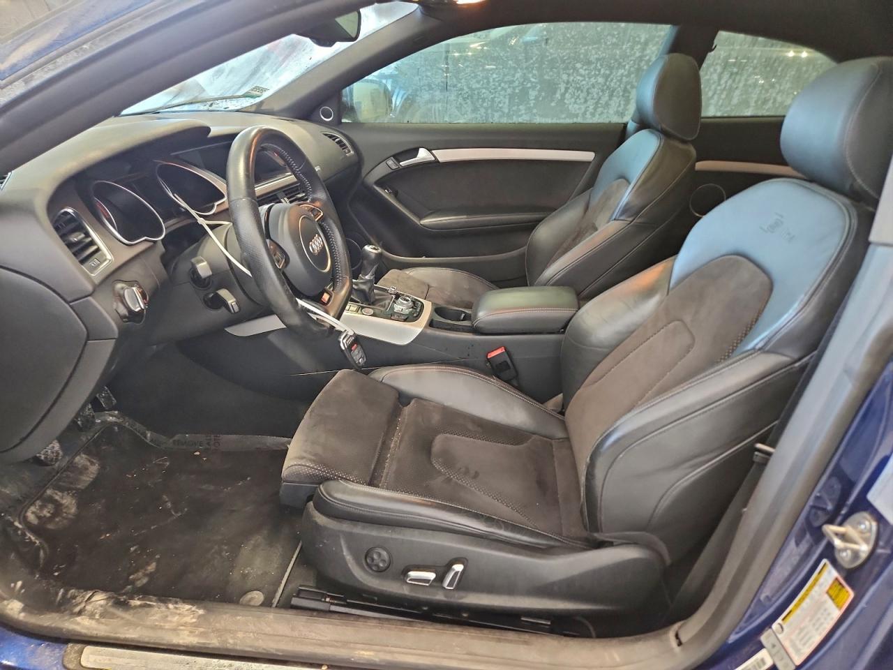 2014 Audi A5 Prestige Blue vin: WAU4FAFR4EA007673