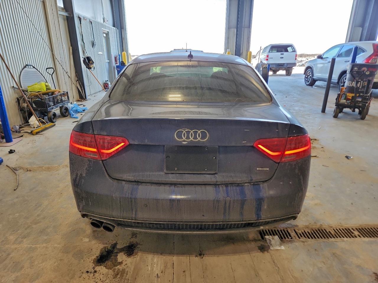 2014 Audi A5 Prestige Blue vin: WAU4FAFR4EA007673
