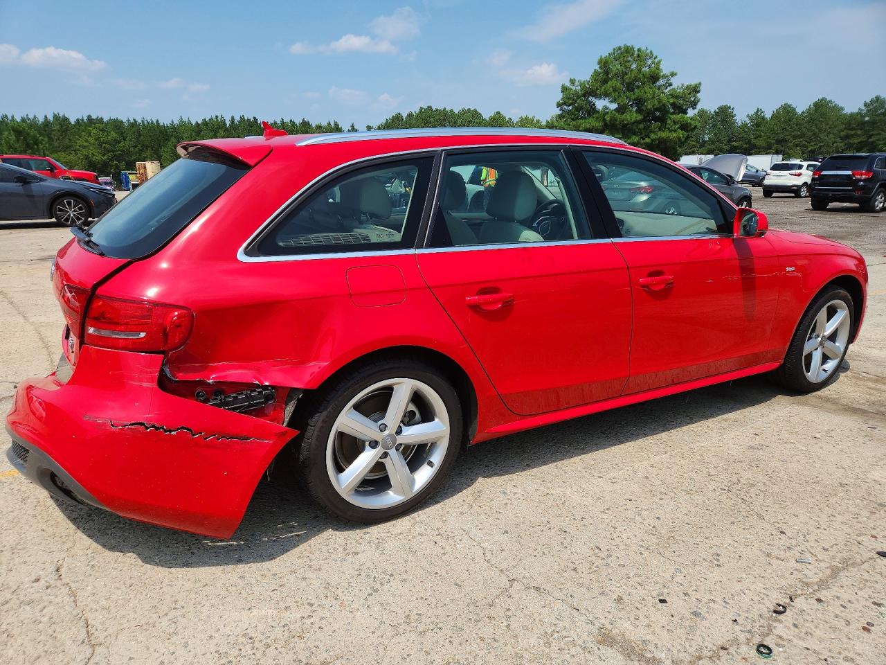 2012 Audi A4 Prestige Red vin: WAU4FBFL3CA082685
