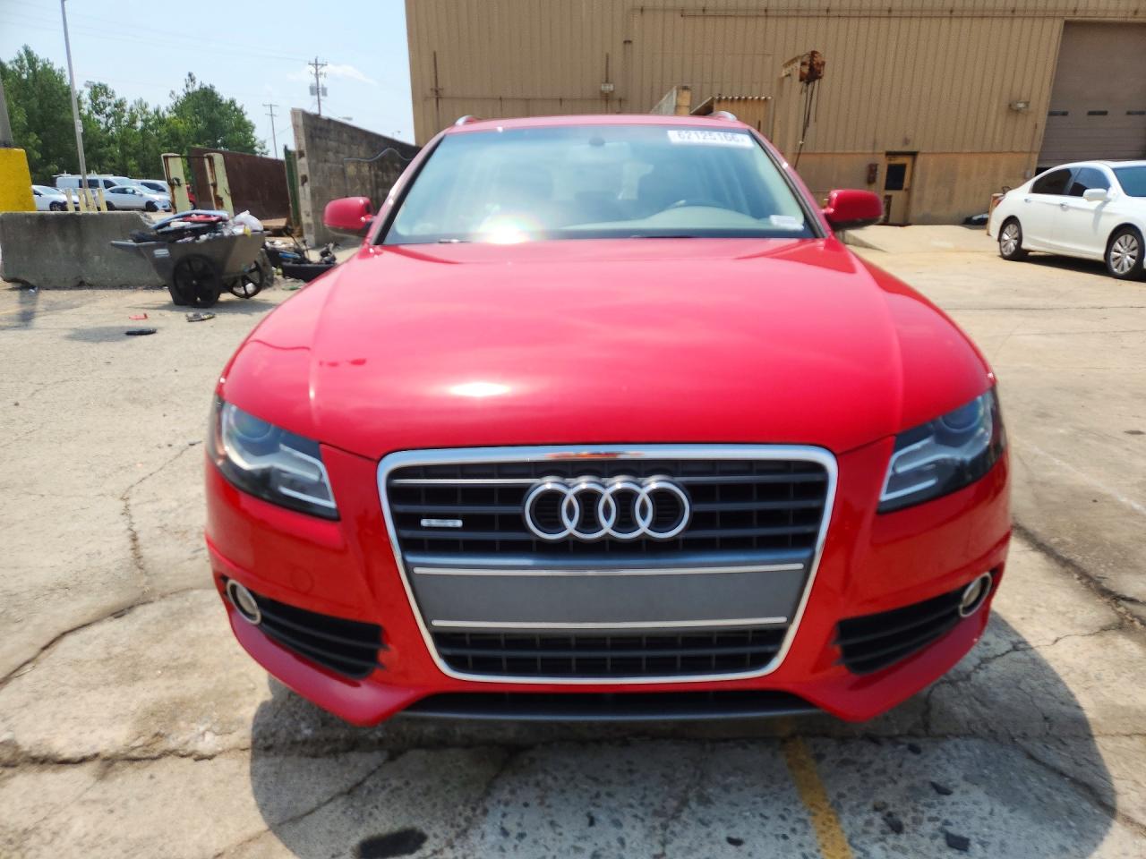 2012 Audi A4 Prestige Red vin: WAU4FBFL3CA082685