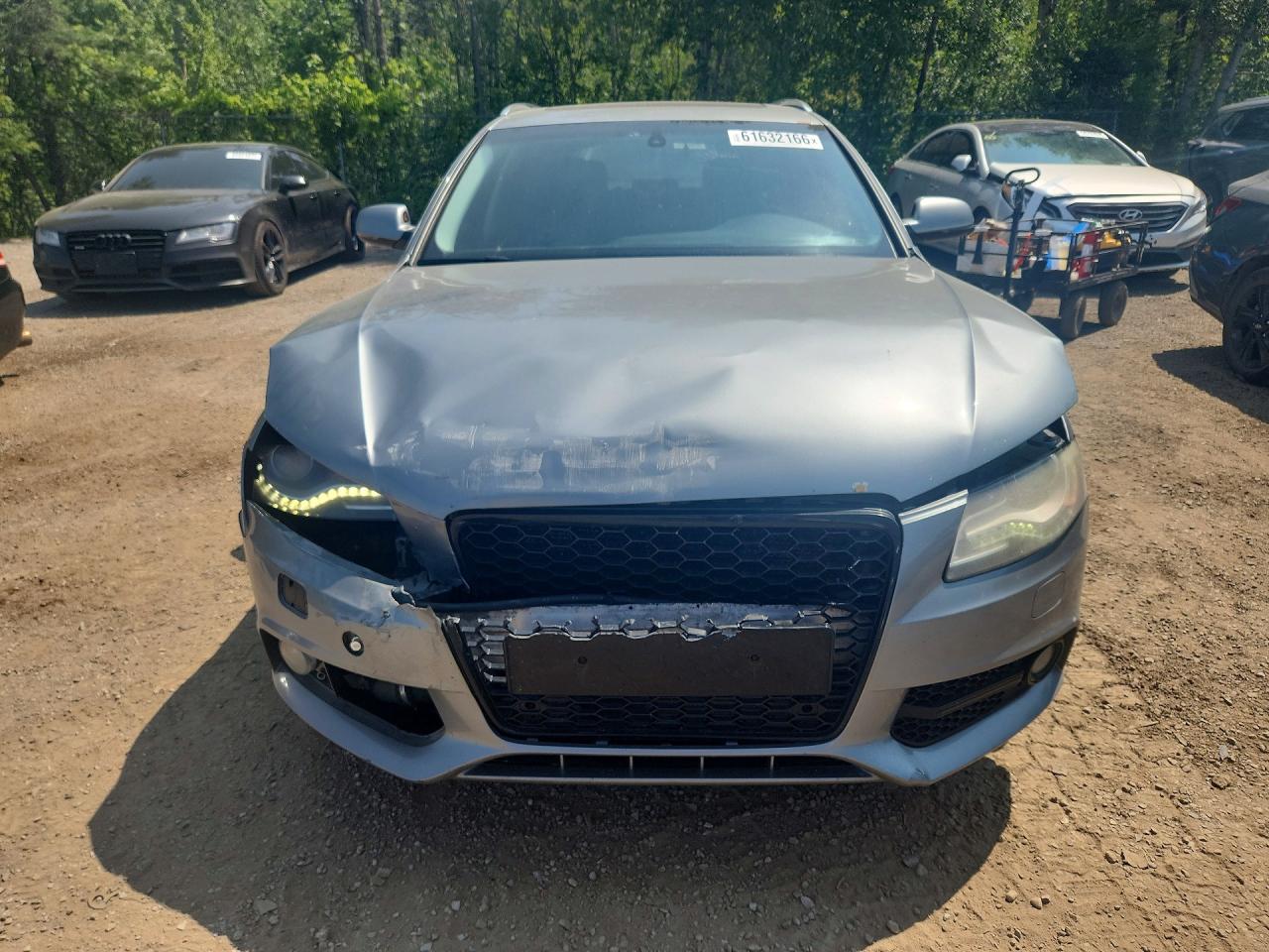 2011 Audi A4 Prestige Silver vin: WAU4FCFLXBA091856