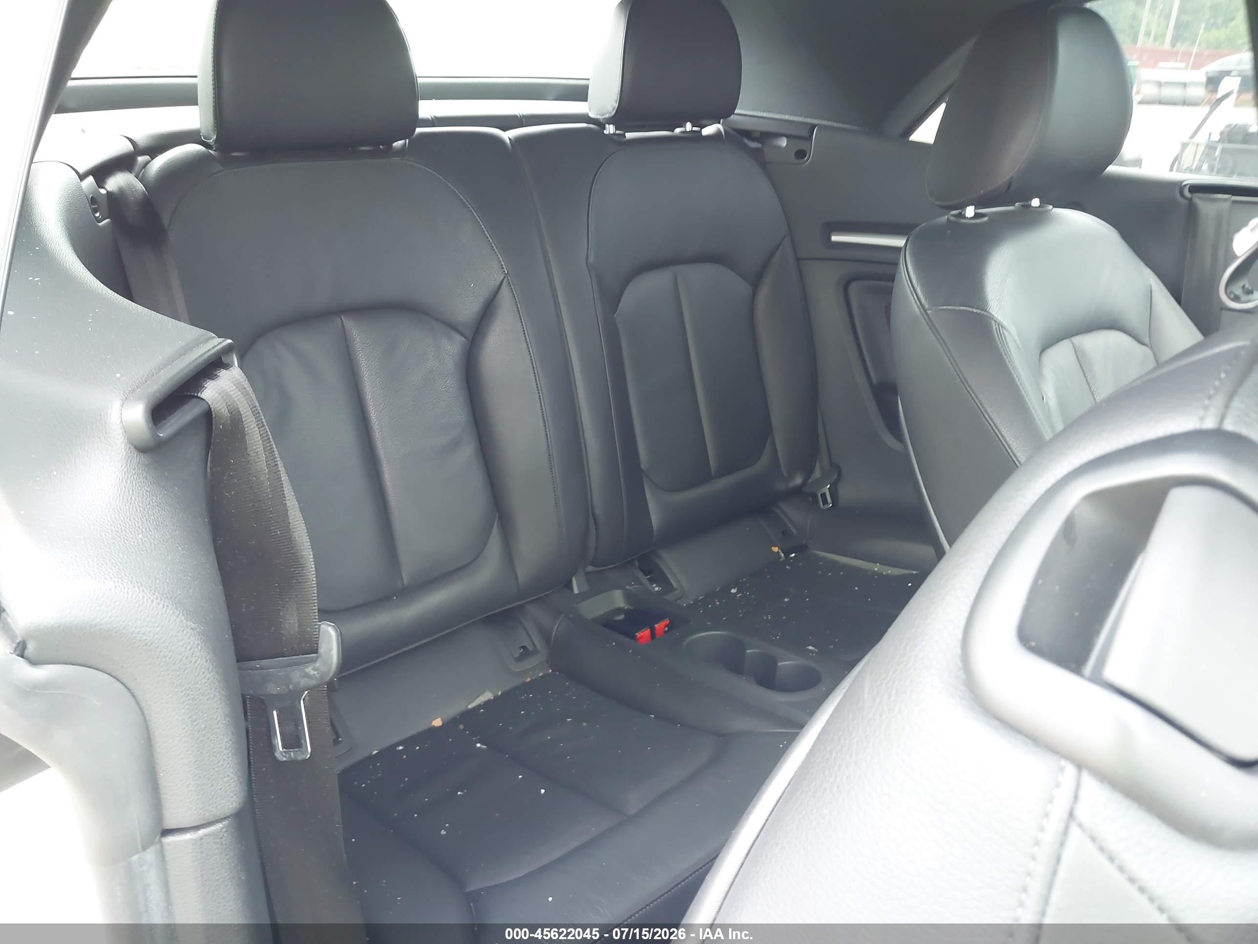 2015 Audi A3 2.0t Premium White vin: WAU7FLFF1F1081357