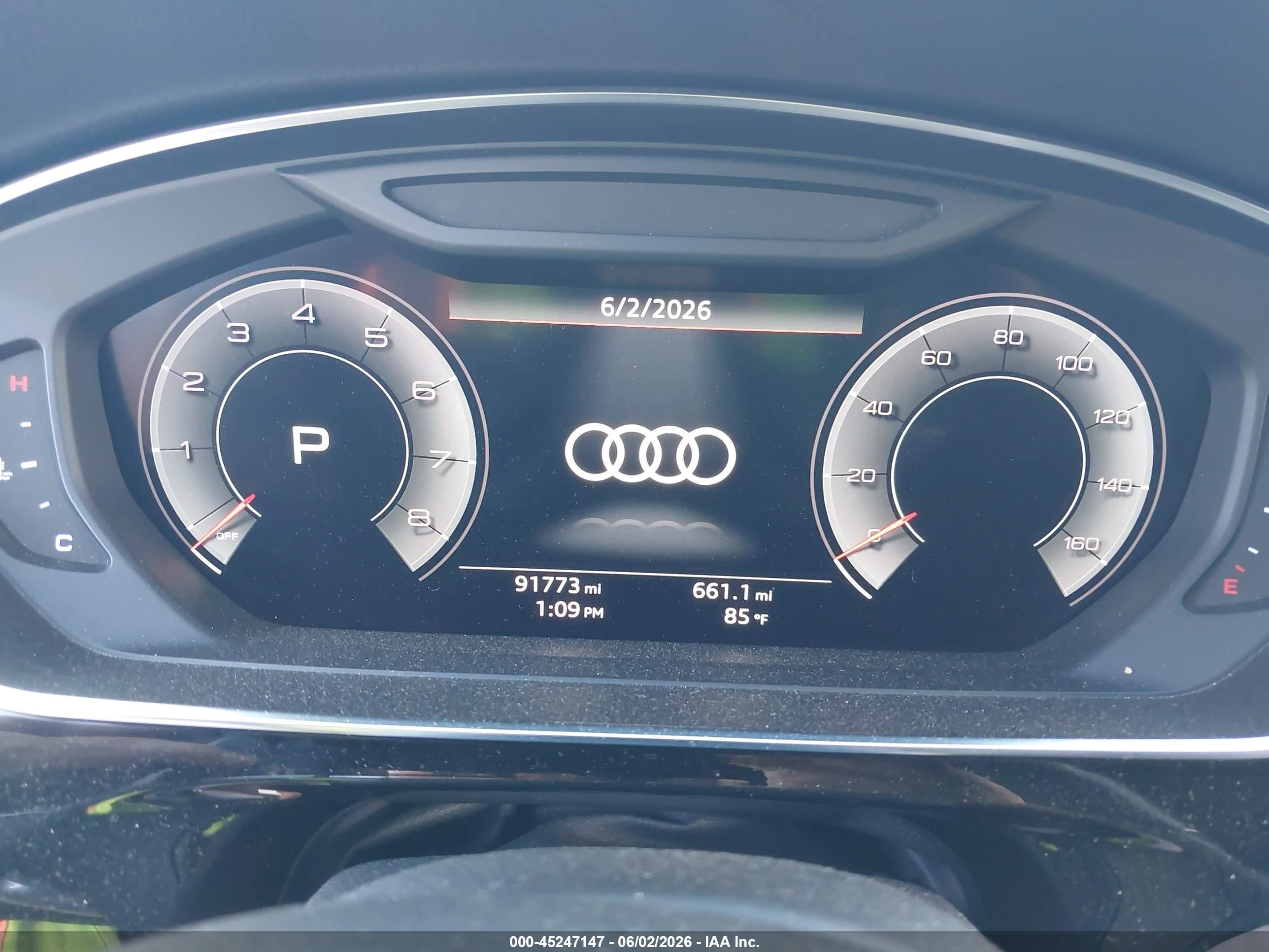 2019 Audi A8 L 55 Gray vin: WAU8DAF81KN009920