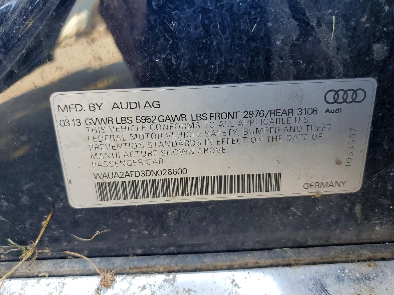 2013 Audi A8 Quattro Black vin: WAUA2AFD3DN026600