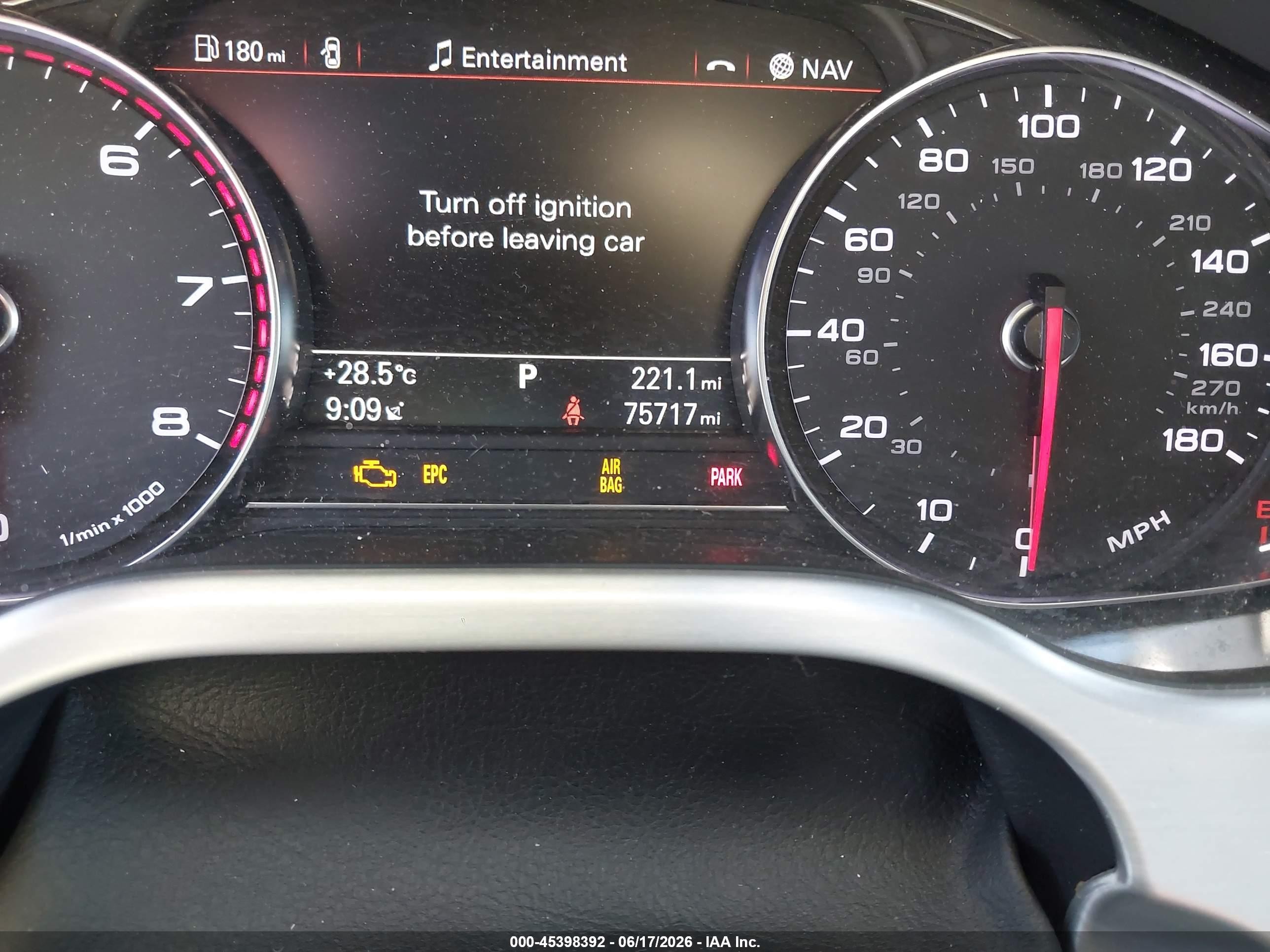 2013 Audi A8 4.0t White vin: WAUA2AFD6DN016997
