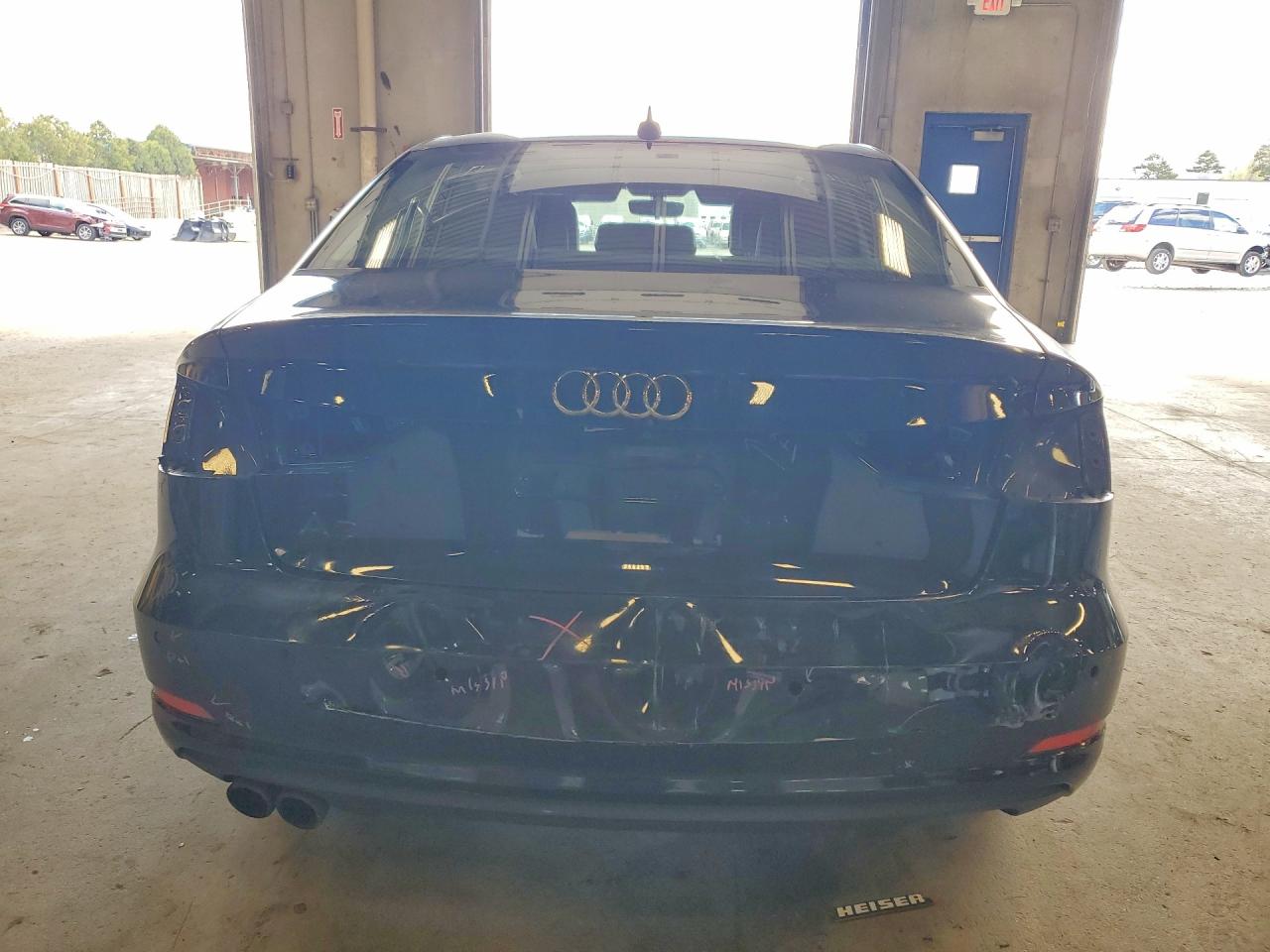 2016 Audi A3 Premium Черный vin: WAUA7GFF0G1007553