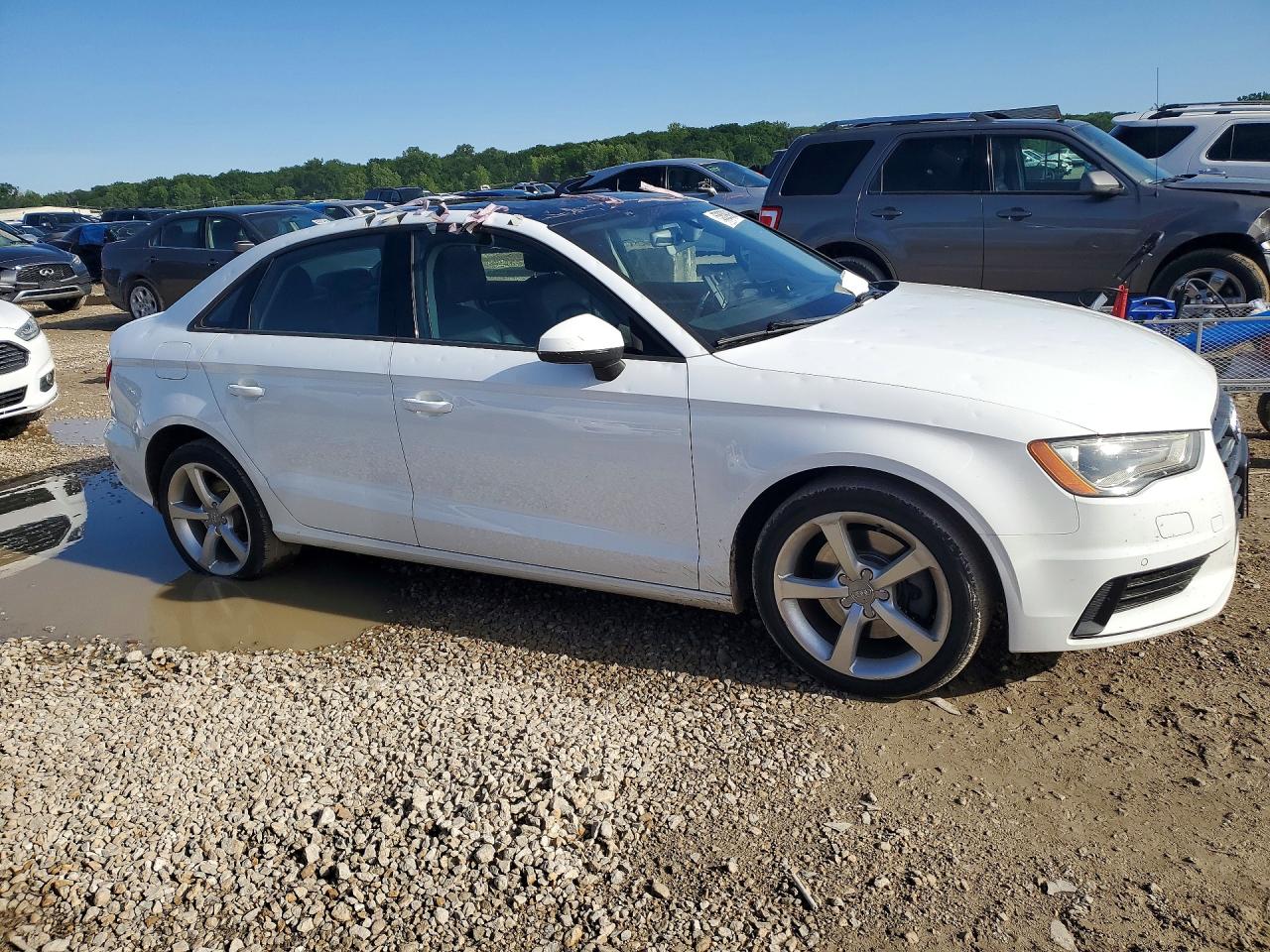 2016 Audi A3 Premium White vin: WAUA7GFF7G1002995