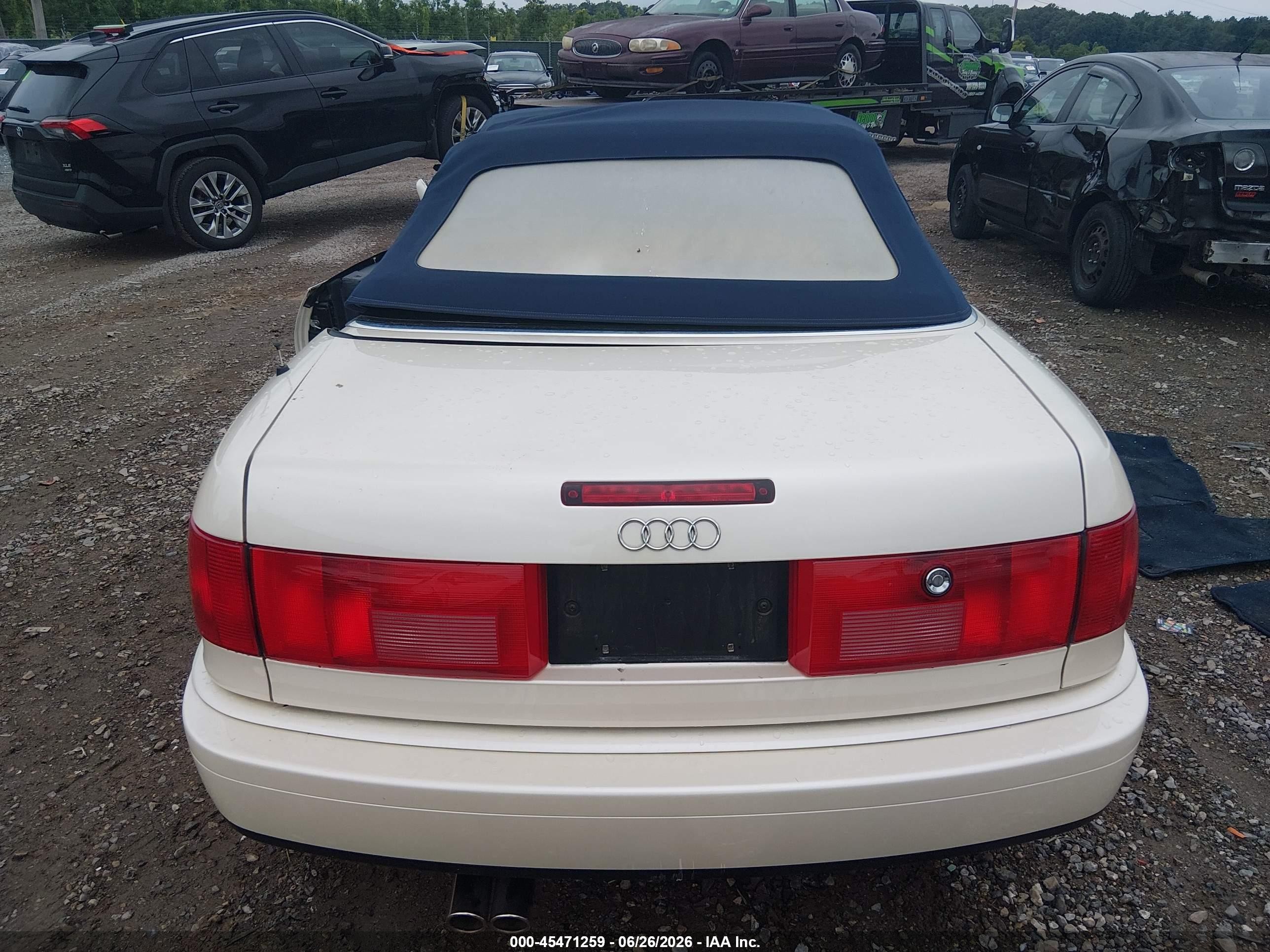 1996 Audi Cabriolet   White vin: WAUAA88G0TA007169