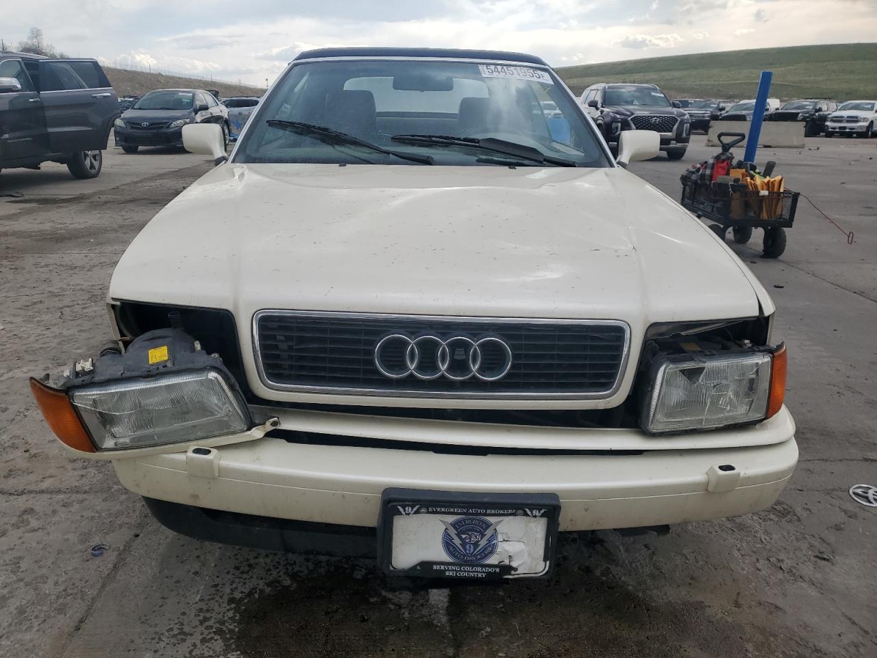 1997 Audi Cabriolet    Кремовый vin: WAUAA88G2VN003362