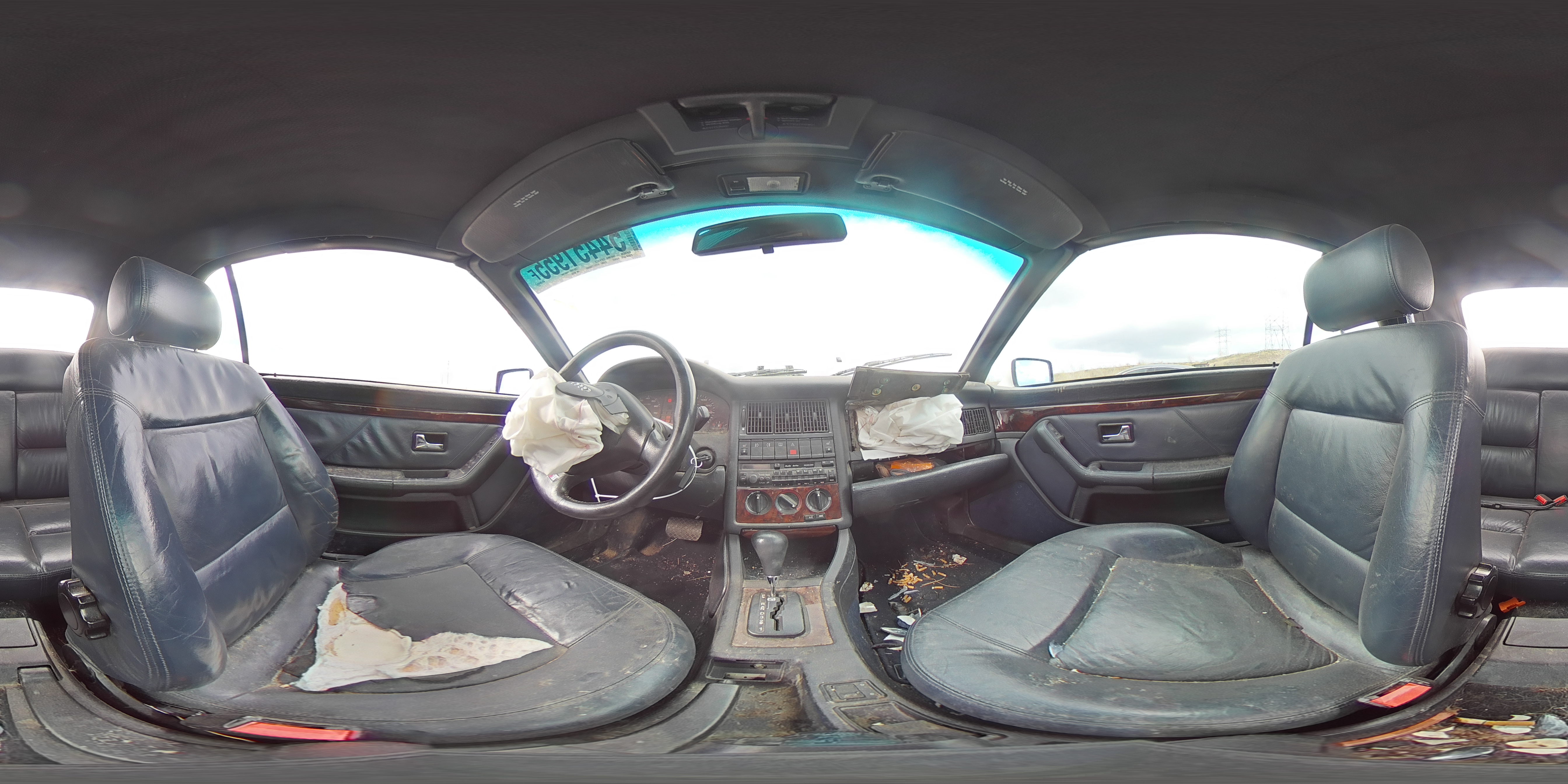 1997 Audi Cabriolet    Кремовый vin: WAUAA88G2VN003362