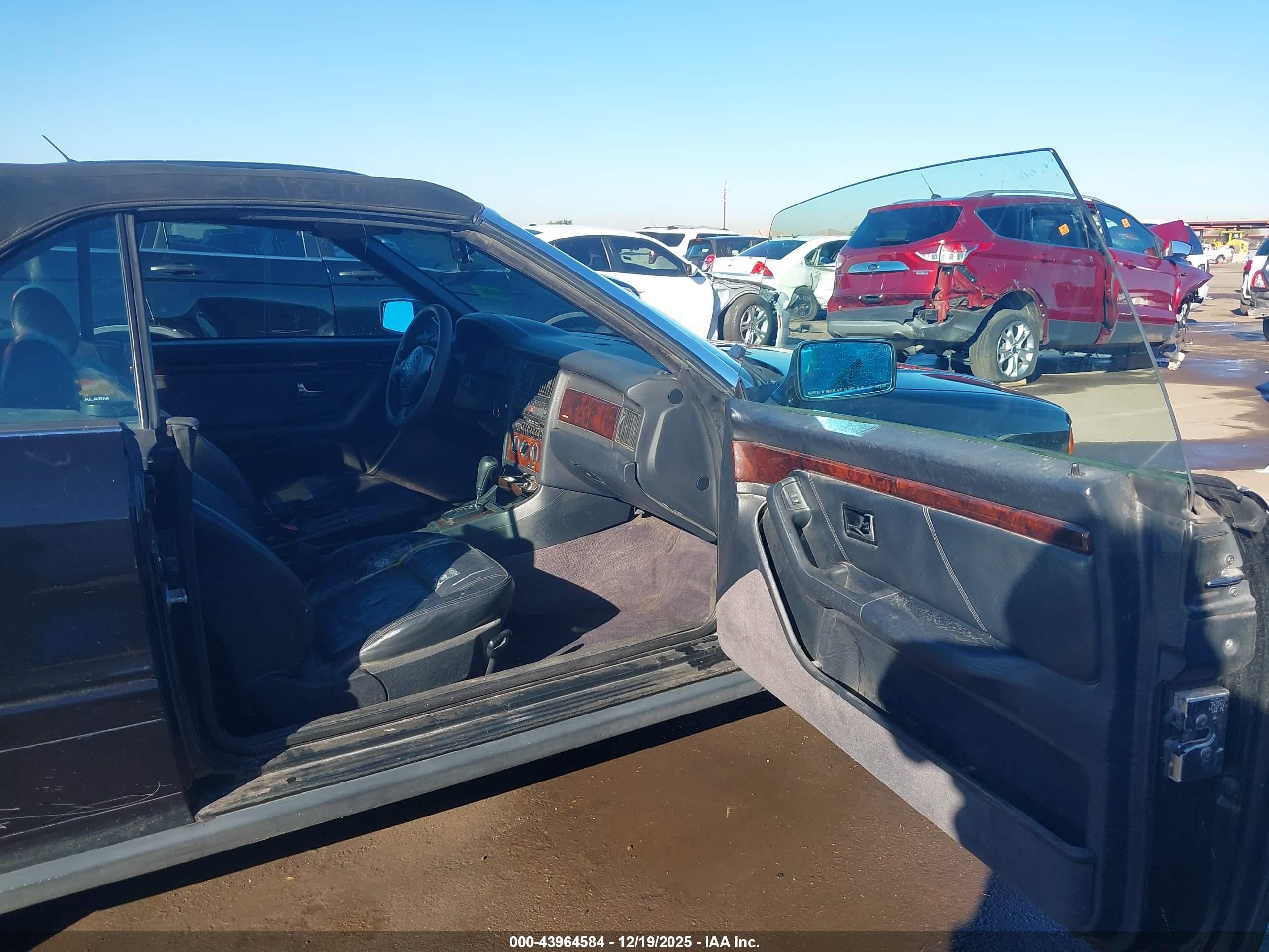 1997 Audi Cabriolet   Черный vin: WAUAA88G5VN002951