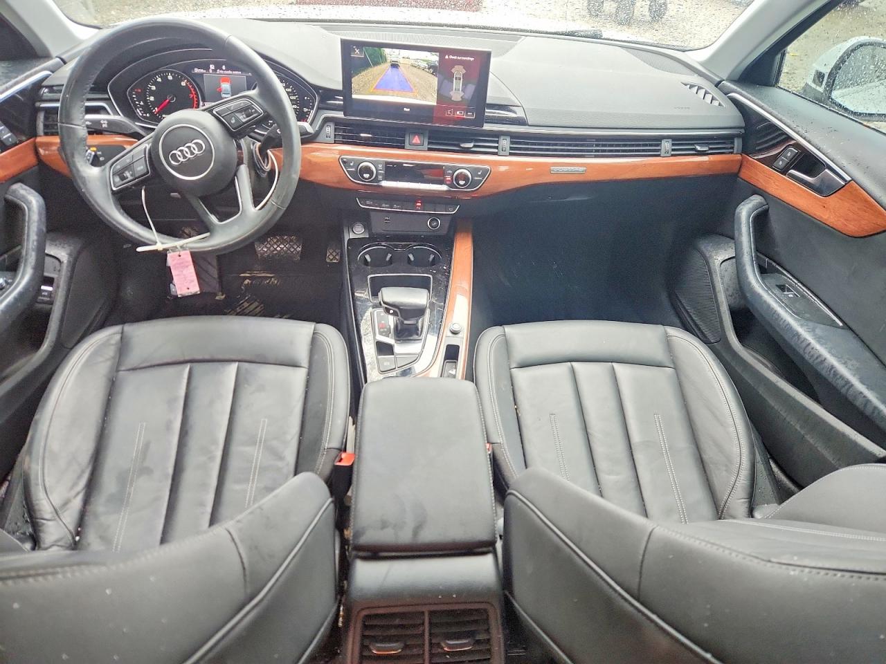 2021 Audi A4 Premium 40 Белый vin: WAUABAF43MN011384