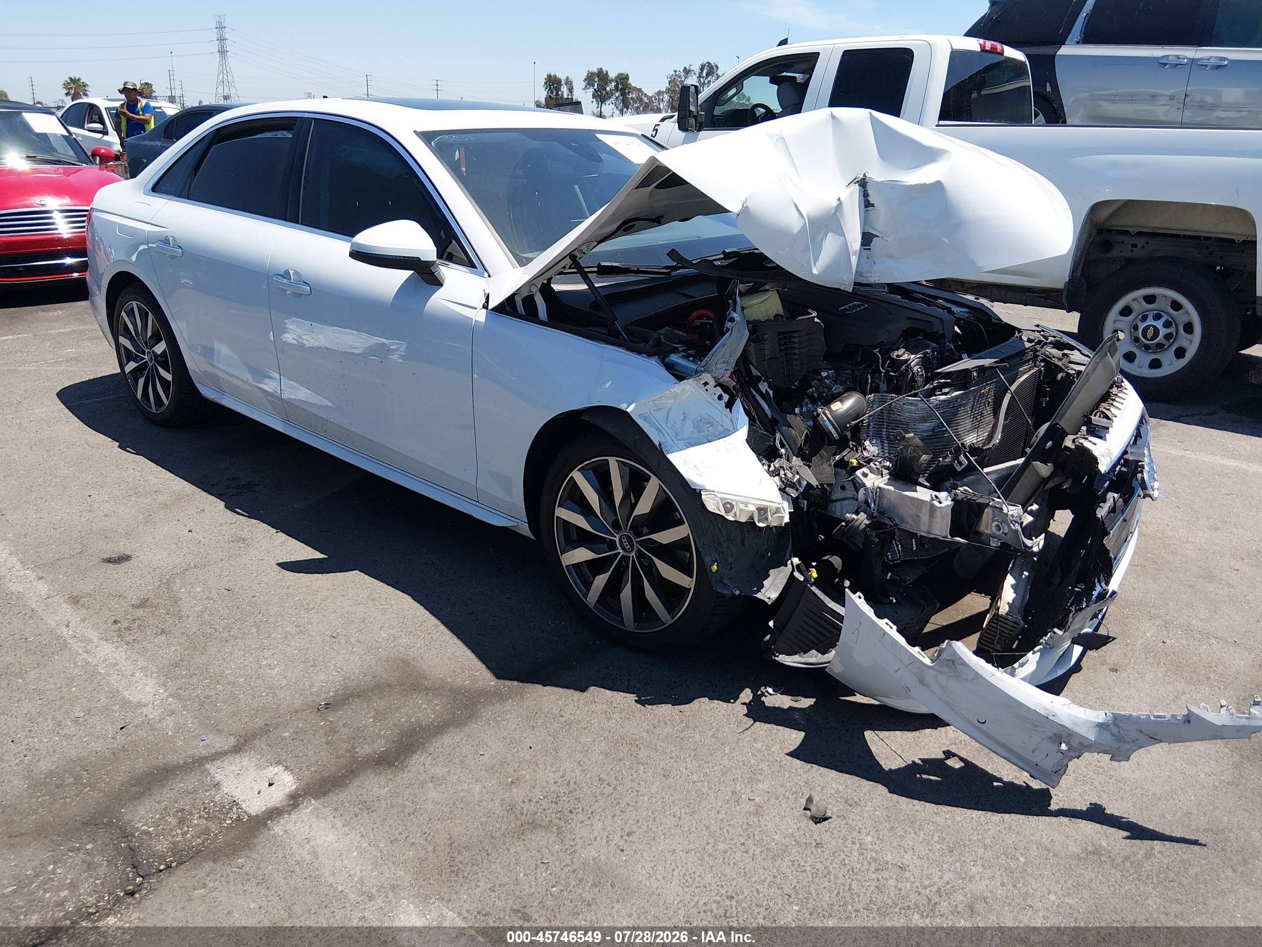 2021 Audi A4 Premium 40 Tfsi Quattro S Tronic White vin: WAUABAF49MA035521