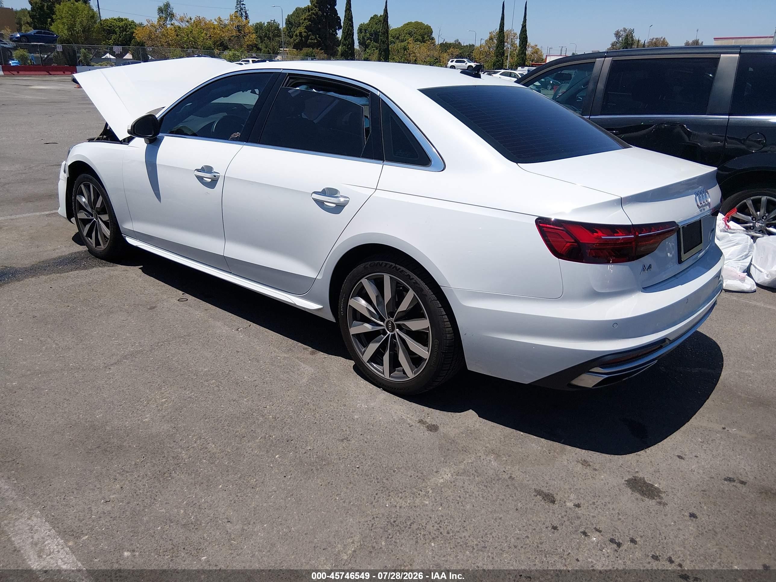 2021 Audi A4 Premium 40 Tfsi Quattro S Tronic Белый vin: WAUABAF49MA035521
