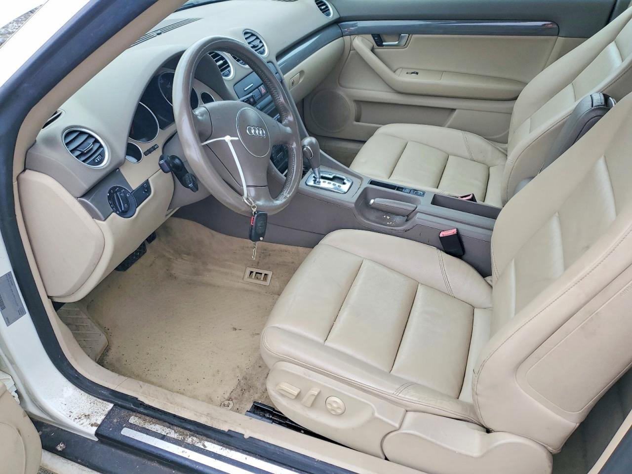 2005 Audi A4 1.8 Cabriolet Белый vin: WAUAC48H85K006957