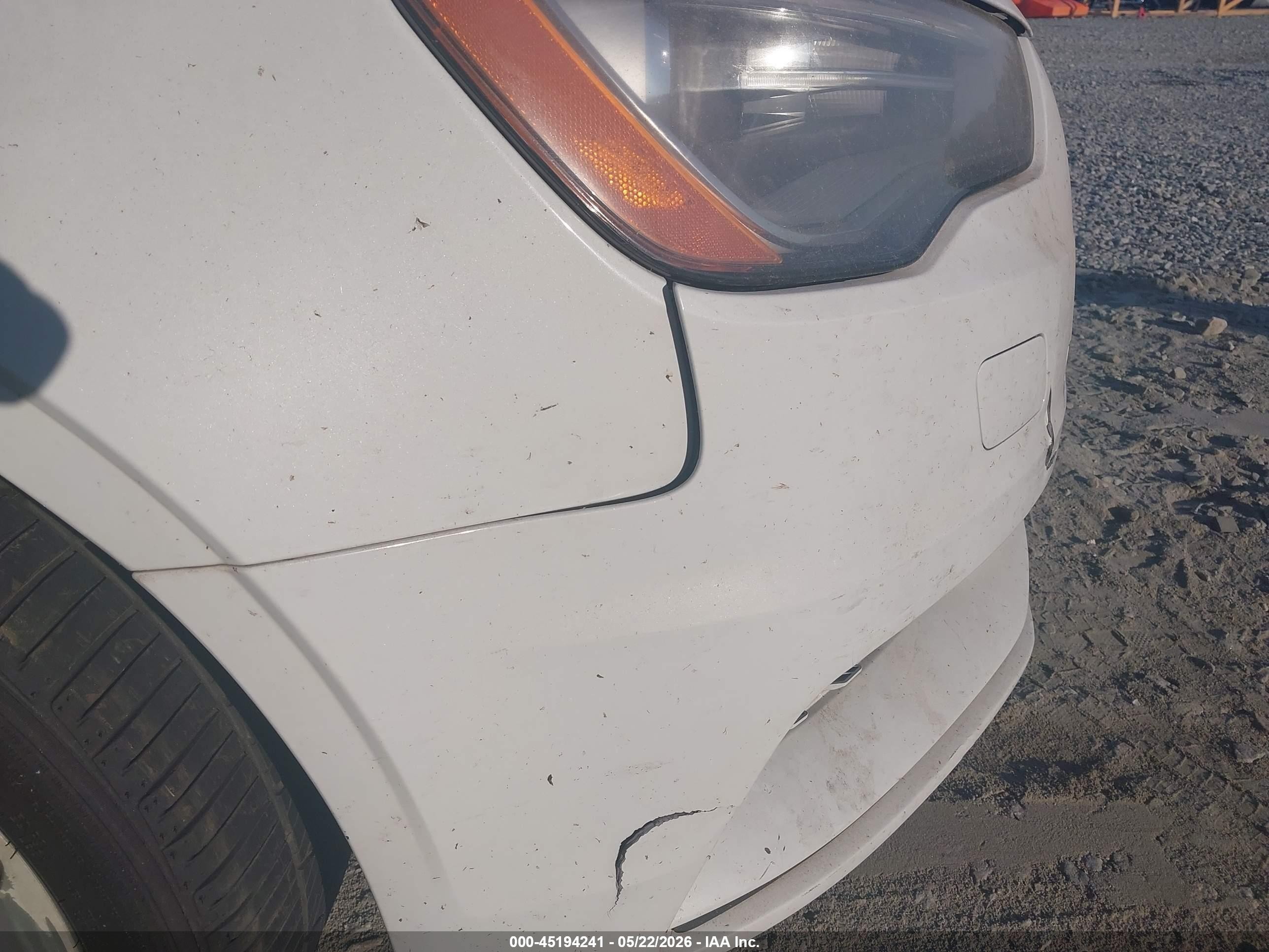 2015 Audi A3 1.8t Premium Белый vin: WAUACGFF0F1144048