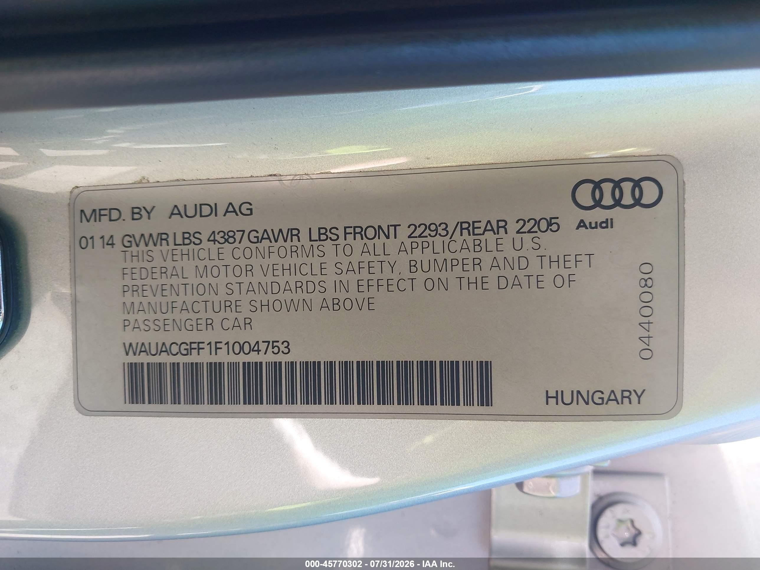 2015 Audi A3 1.8t Premium Серебряный vin: WAUACGFF1F1004753