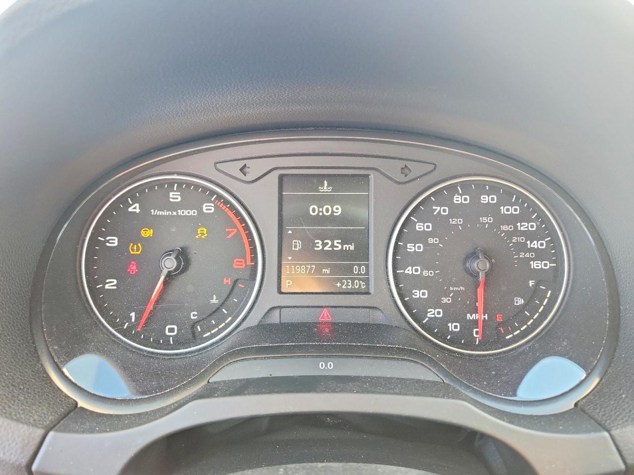 2015 Audi A3 Premium Серебряный vin: WAUACGFF1F1004834
