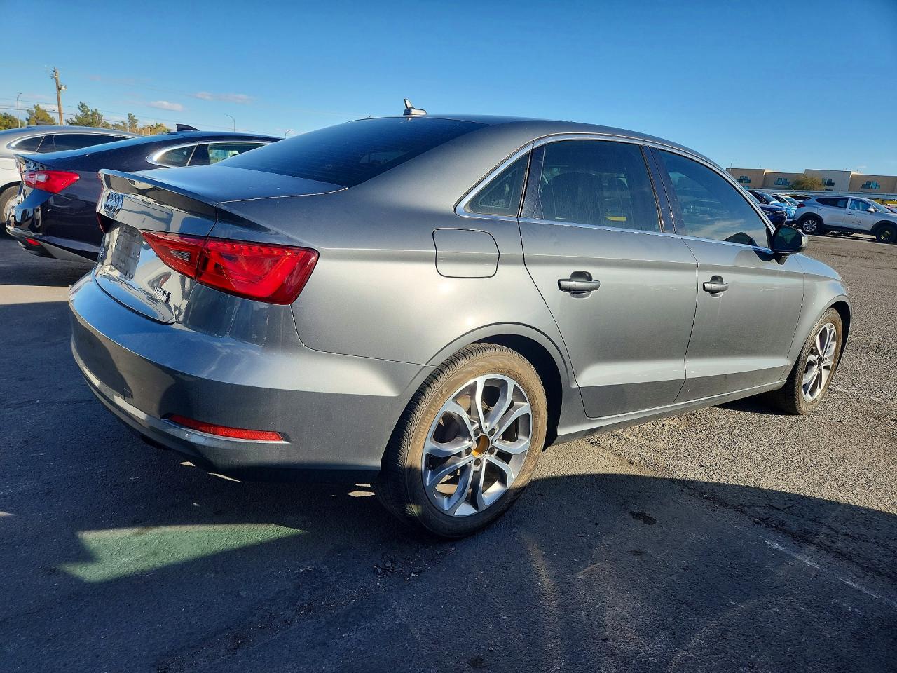 2015 Audi A3 Premium Серебряный vin: WAUACGFF1F1004834