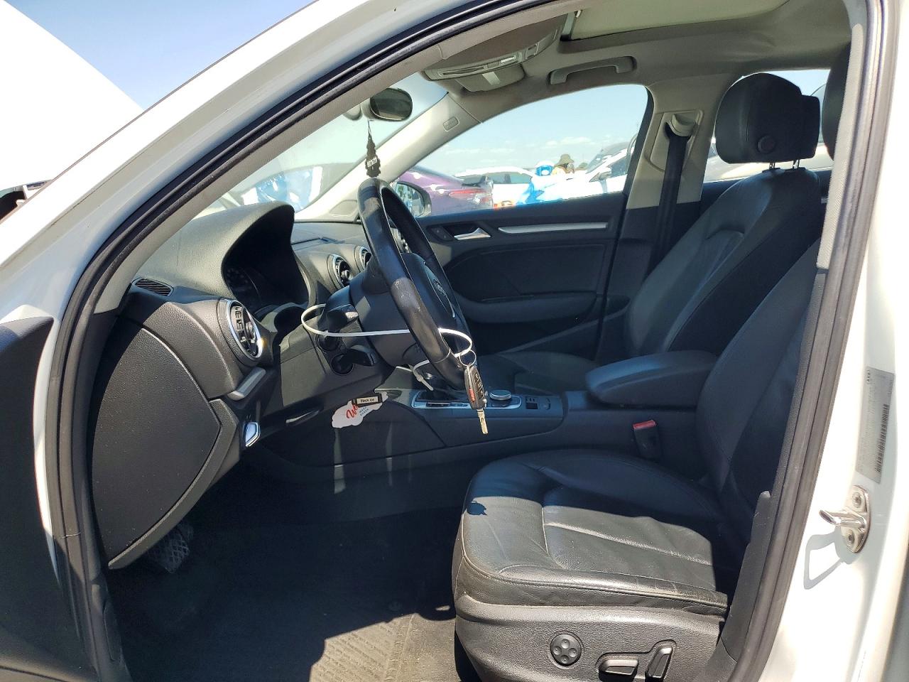 2015 Audi A3 Premium White vin: WAUACGFF1F1139652