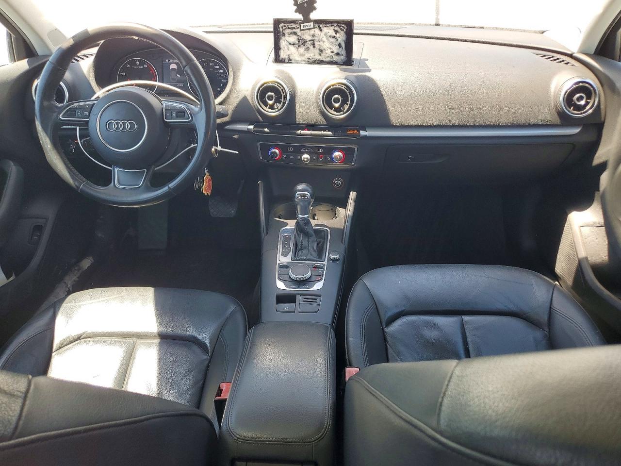 2015 Audi A3 Premium White vin: WAUACGFF1F1139652