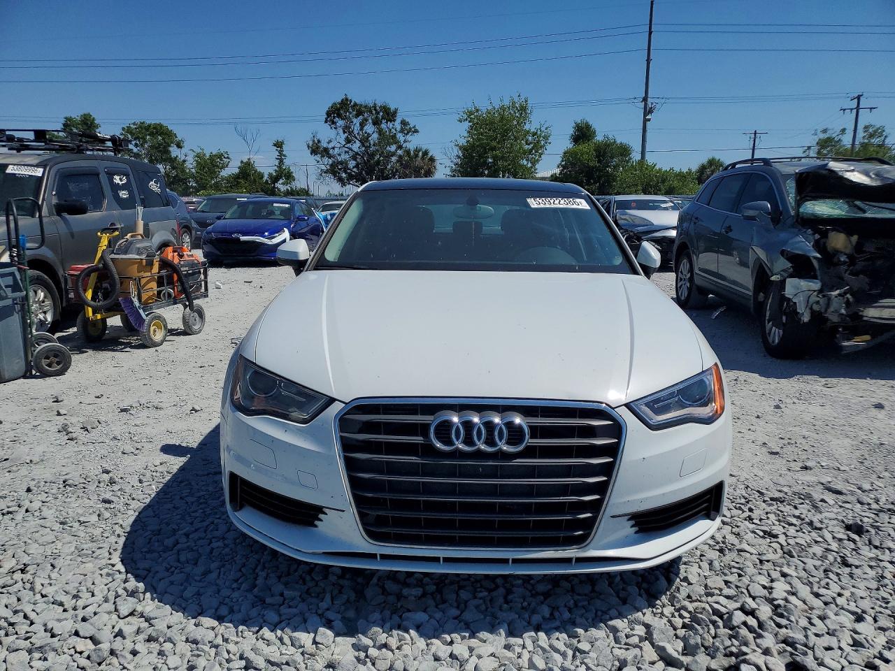 2015 Audi A3 Premium White vin: WAUACGFF1F1139652