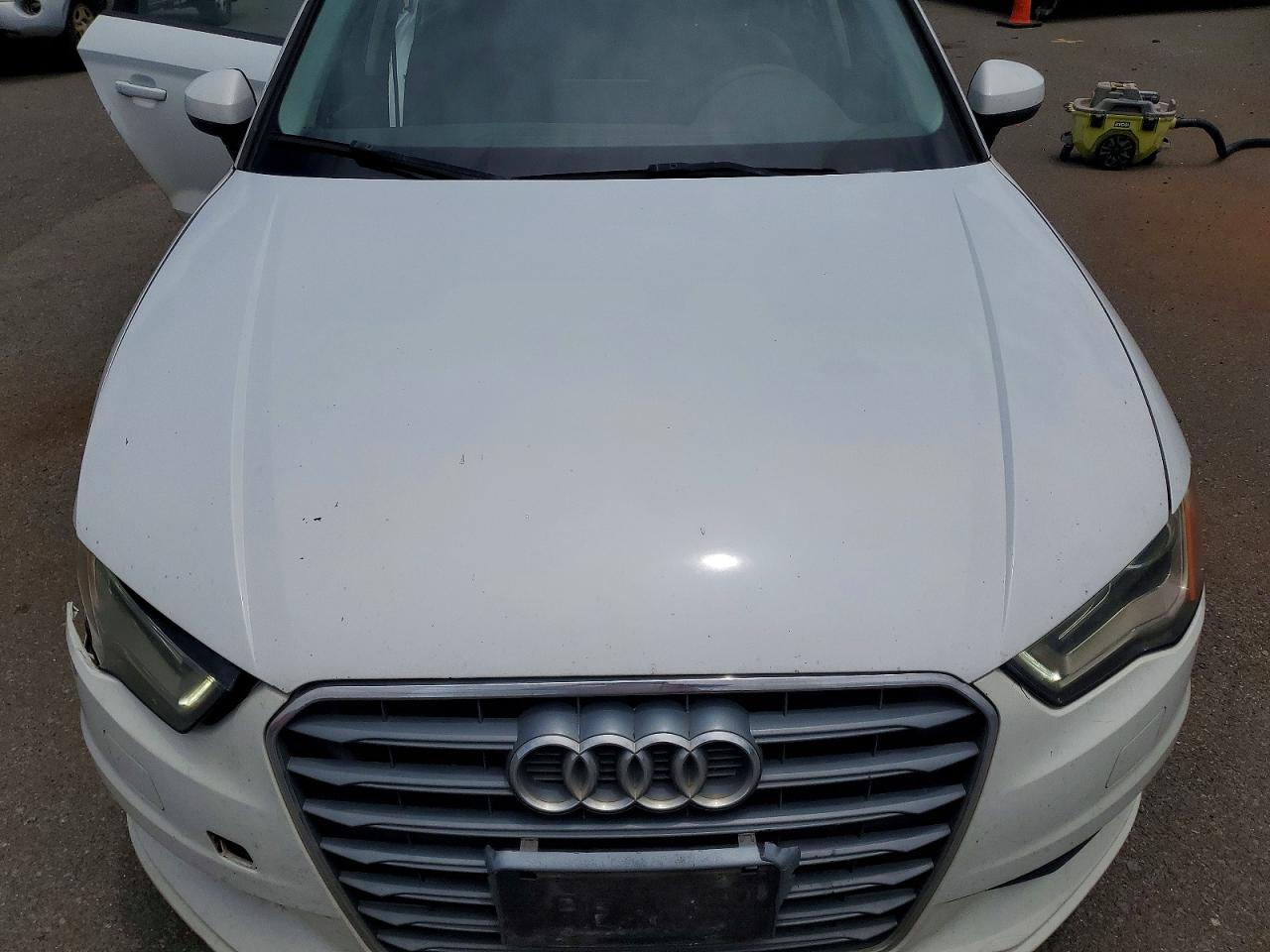 2015 Audi A3 Premium White vin: WAUACGFF4F1106404