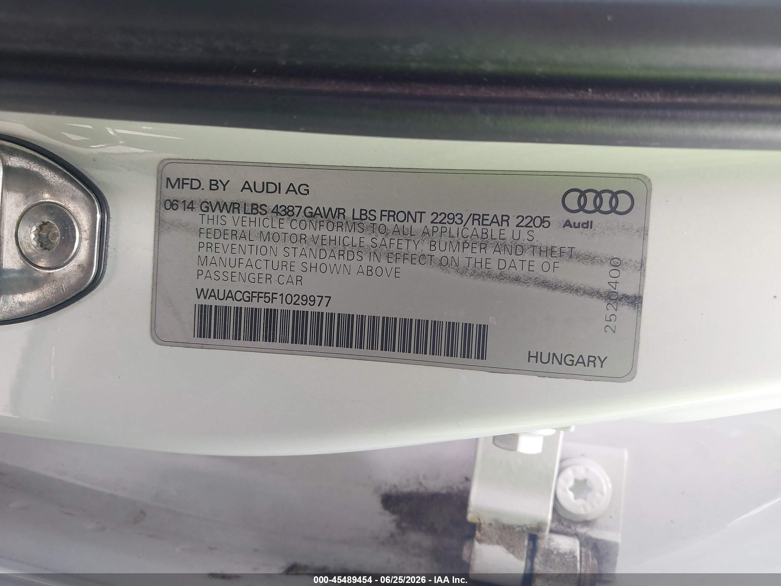 2015 Audi A3 1.8t Premium White vin: WAUACGFF5F1029977