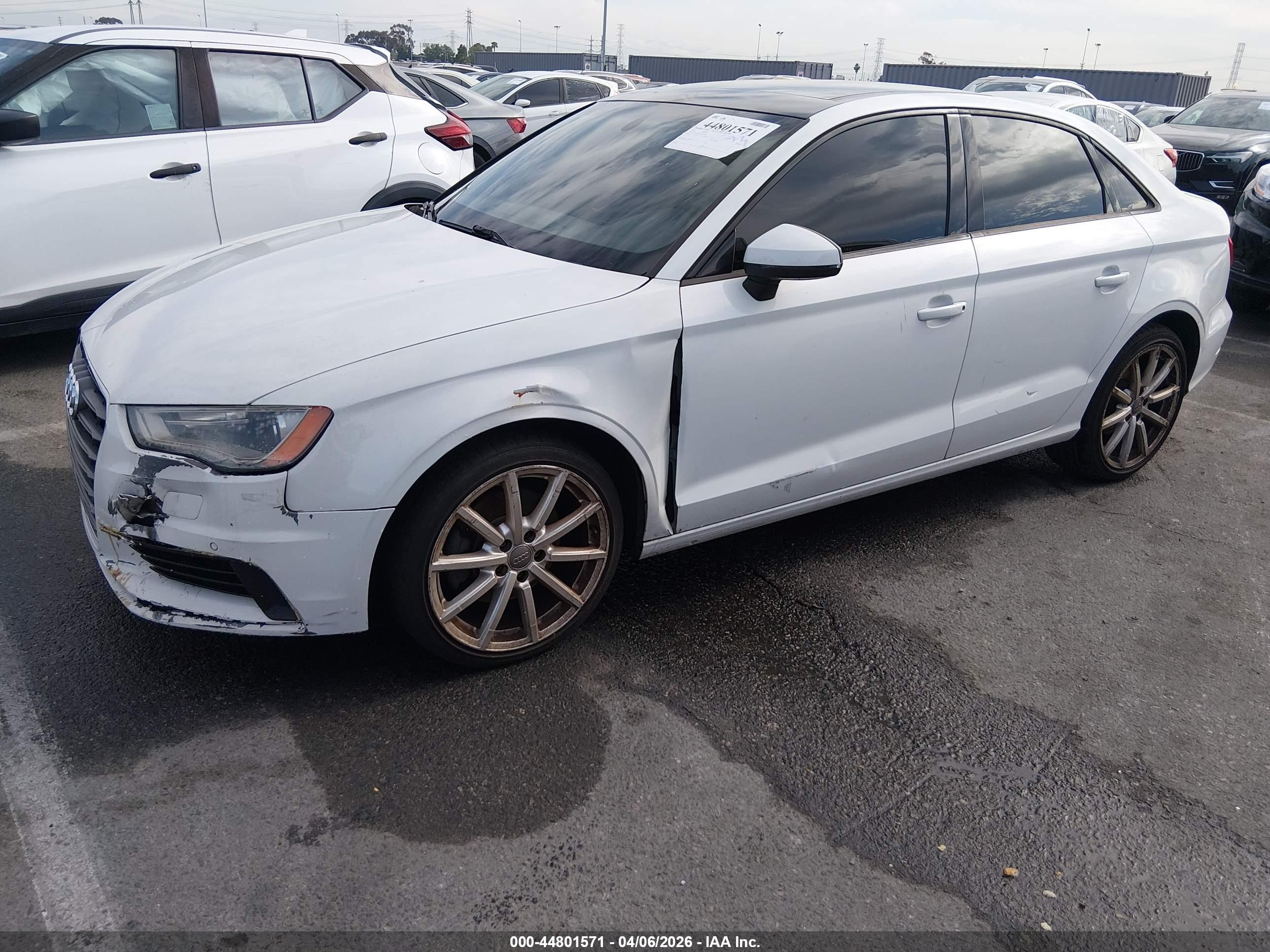 2015 Audi A3 1.8t Premium White vin: WAUACGFF5F1143784