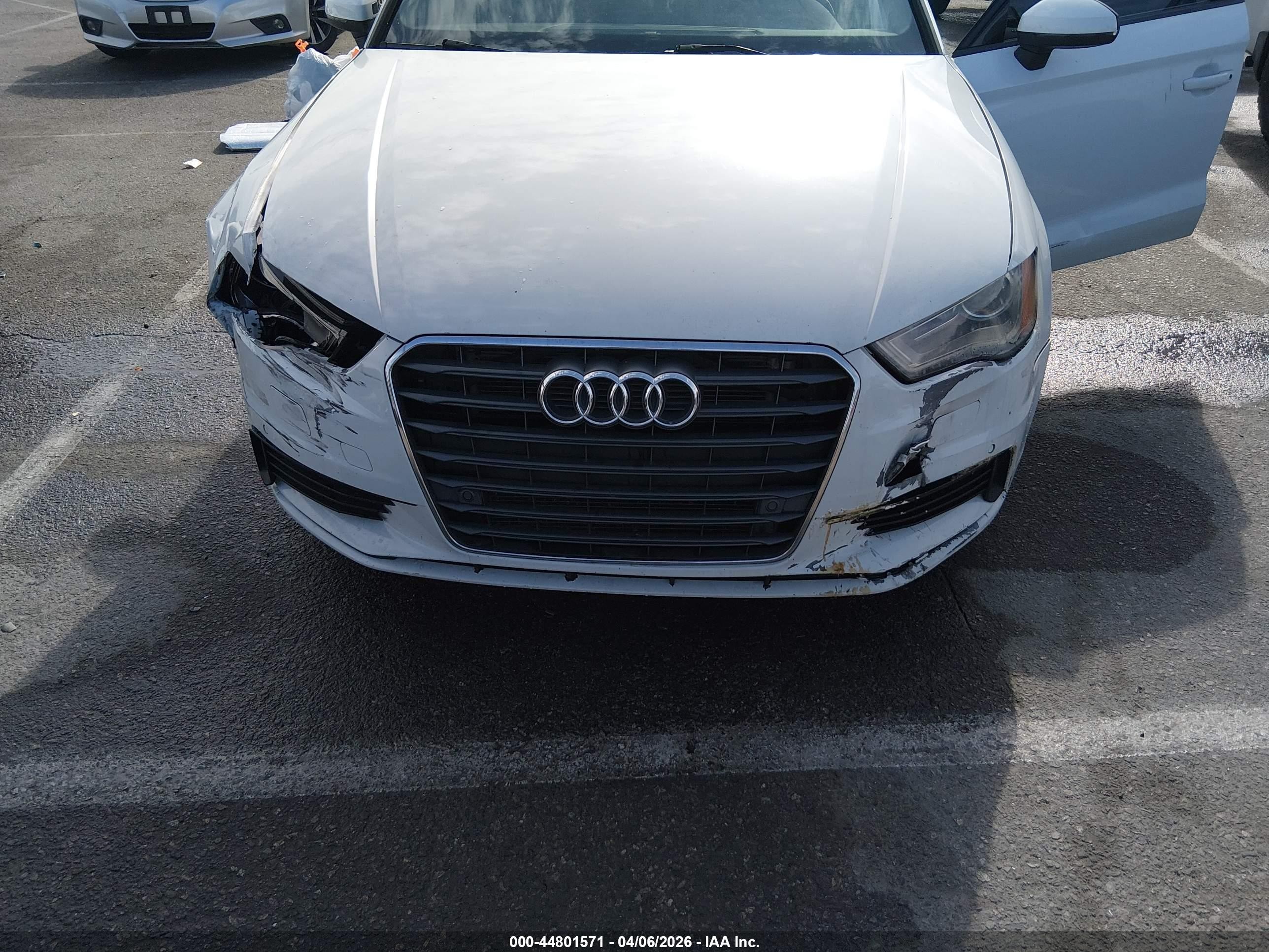 2015 Audi A3 1.8t Premium White vin: WAUACGFF5F1143784