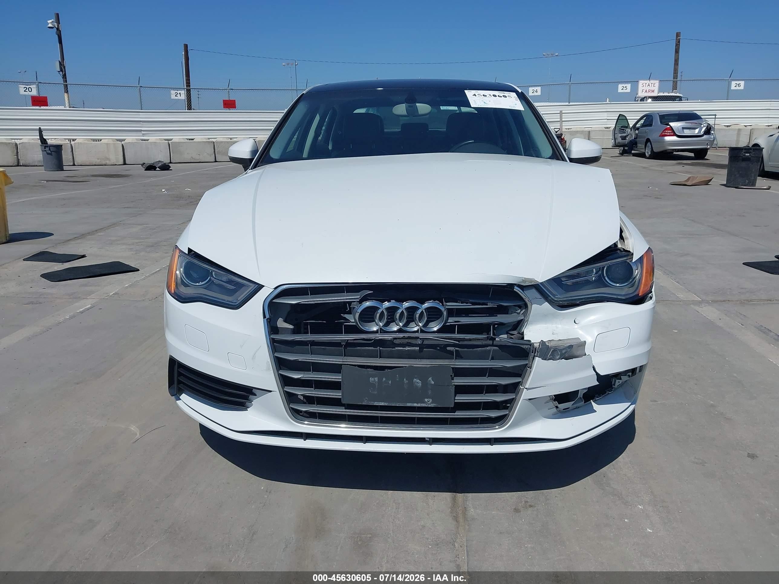 2015 Audi A3 1.8t Premium White vin: WAUACGFF6F1046433