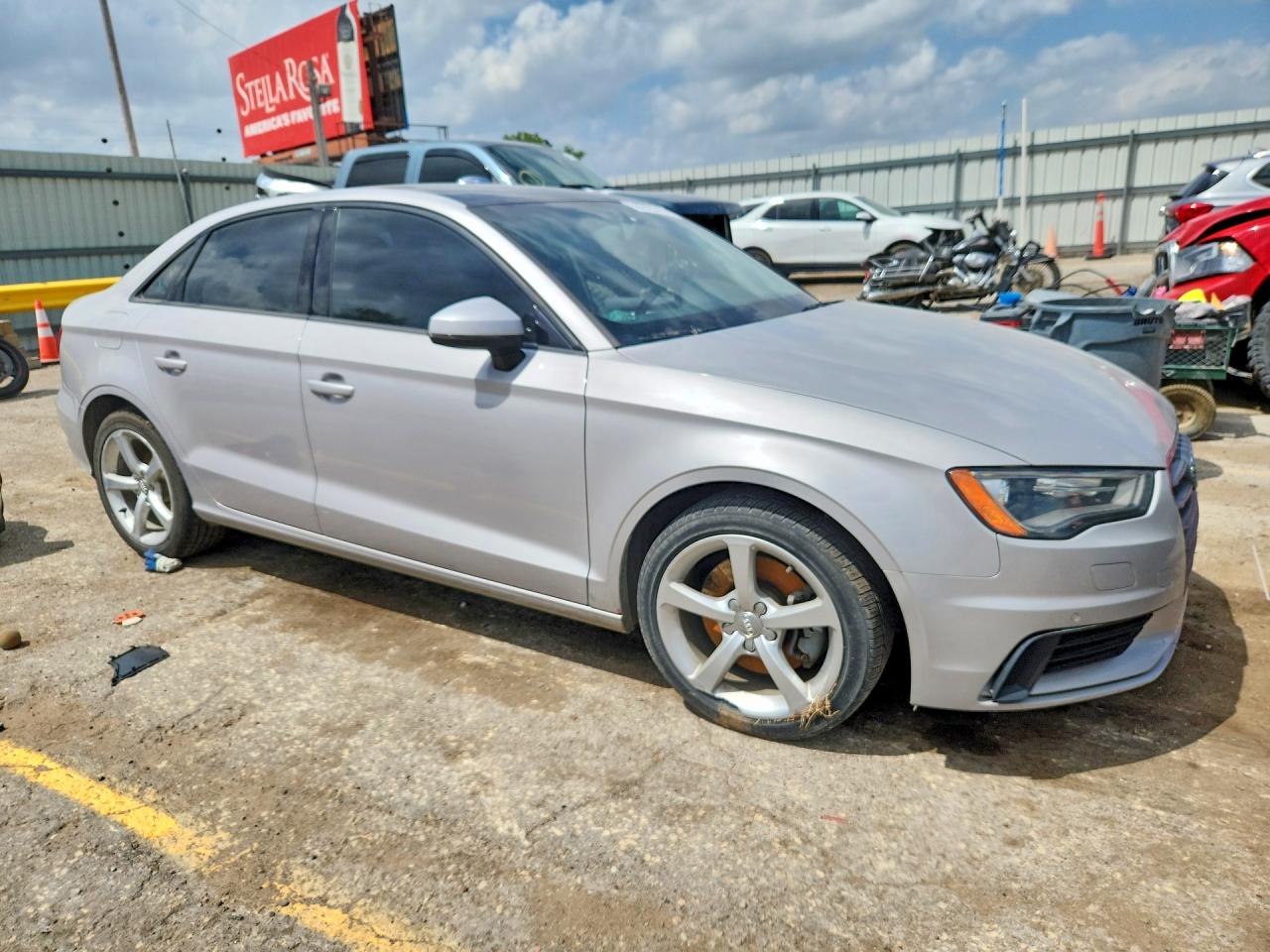 2015 Audi A3 Premium Silver vin: WAUACGFF7F1059983