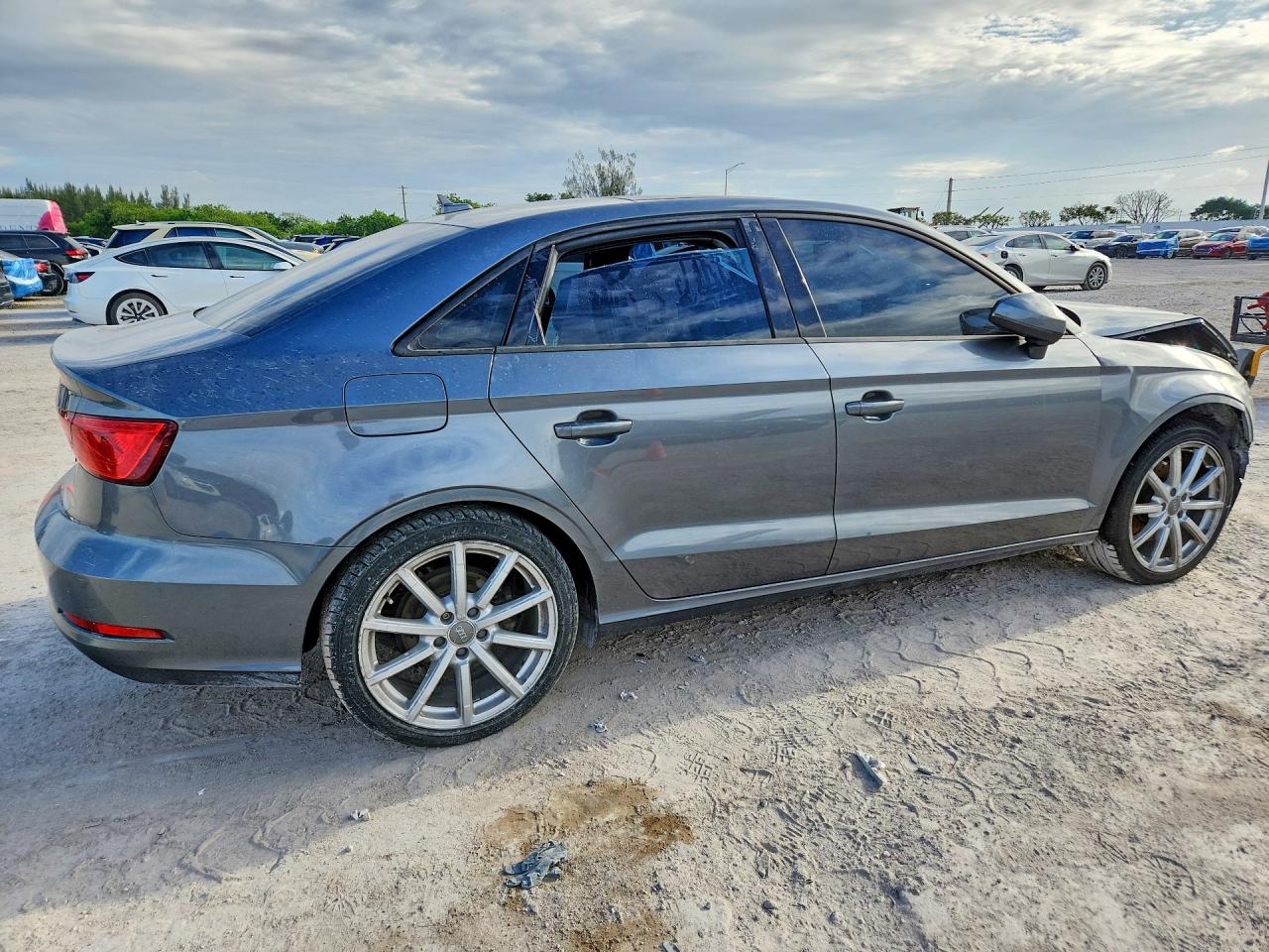 2015 Audi A3 Premium Gray vin: WAUACGFF7F1078307