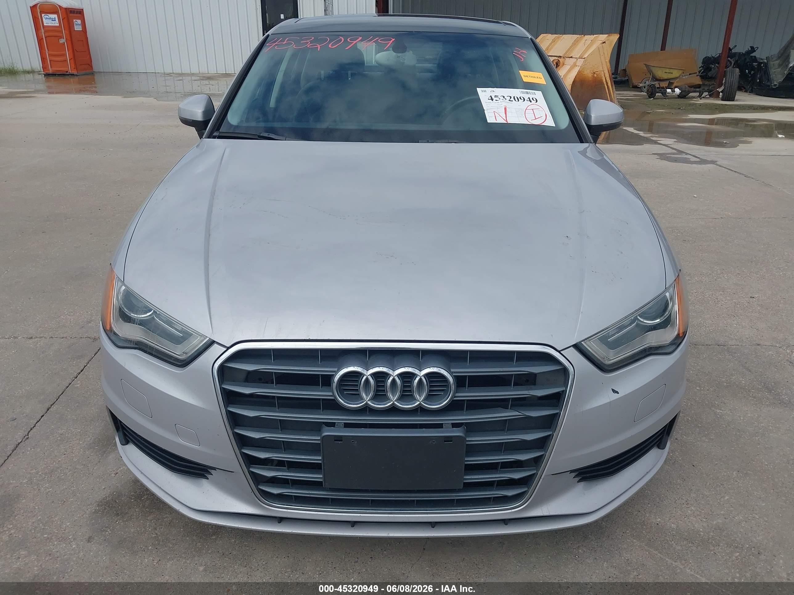 2015 Audi A3 1.8t Premium Серебряный vin: WAUACGFF8F1014986