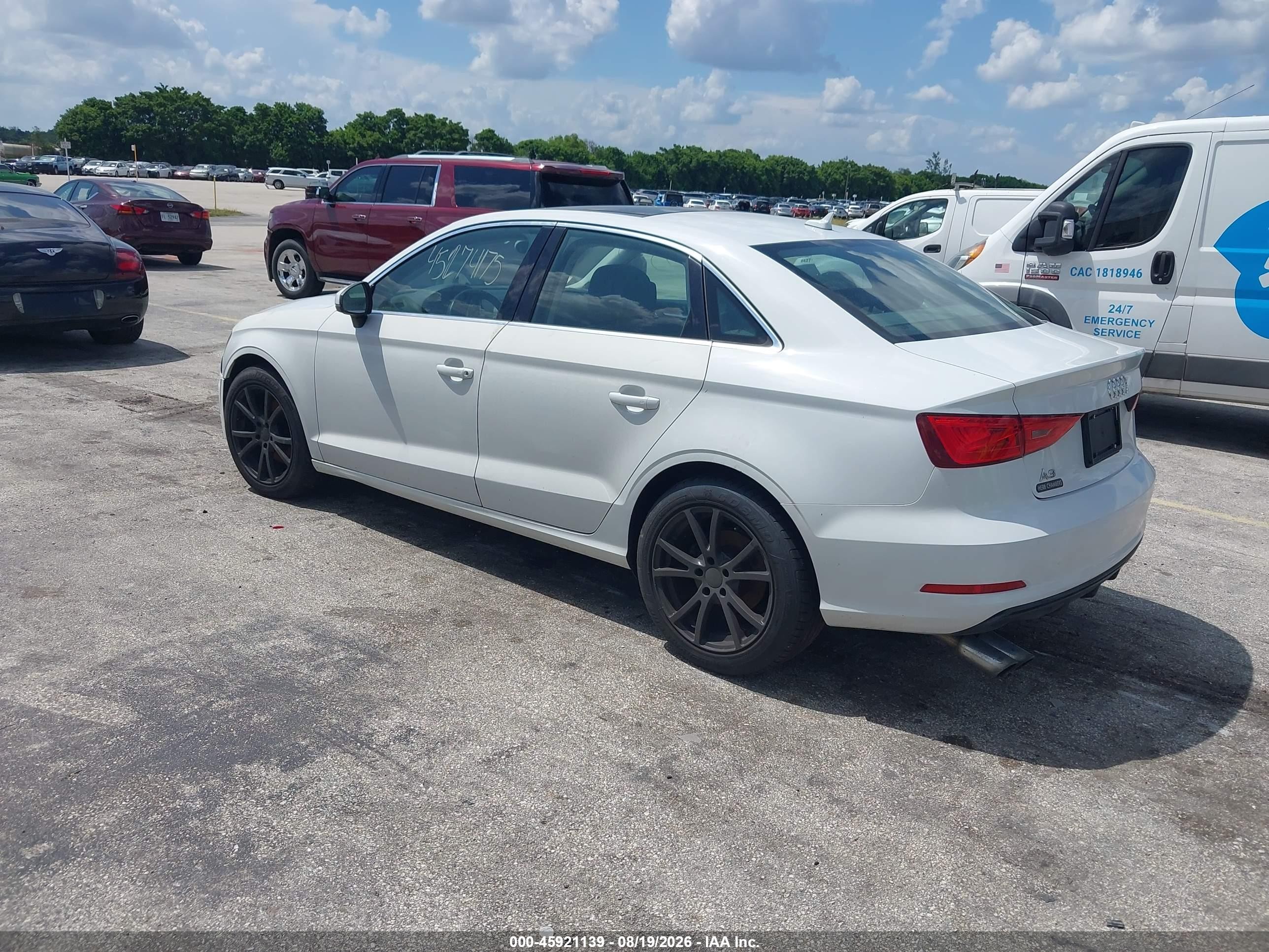 2015 Audi A3 1.8t Premium White vin: WAUACGFF9F1010865