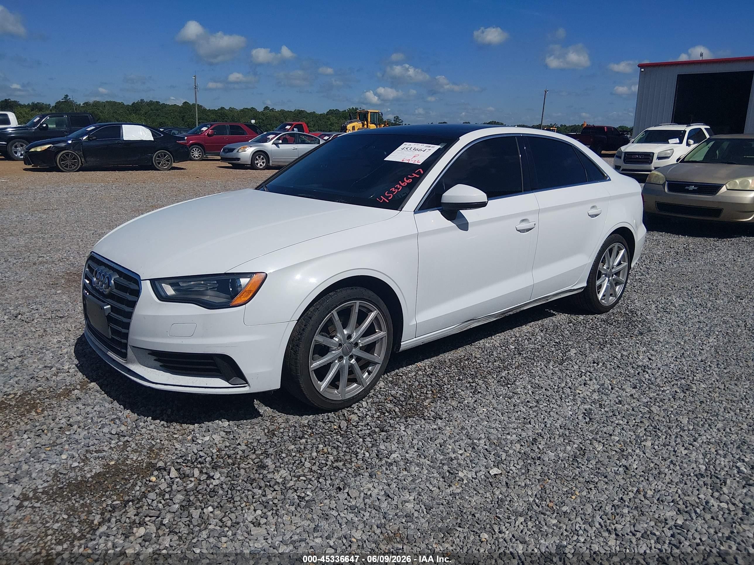 2015 Audi A3 1.8t Premium White vin: WAUACGFF9F1077711