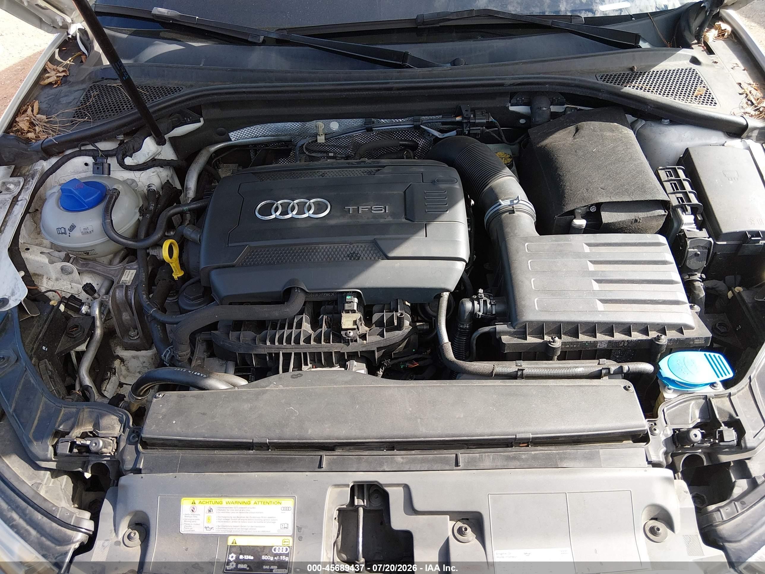 2015 Audi A3 1.8t Premium White vin: WAUACGFFXF1004959