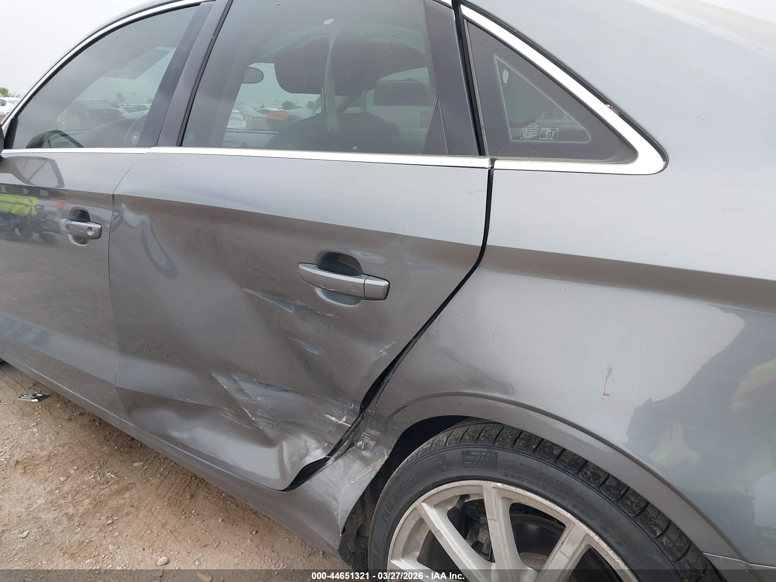 2015 Audi A3 1.8t Premium Серый vin: WAUACGFFXF1023673