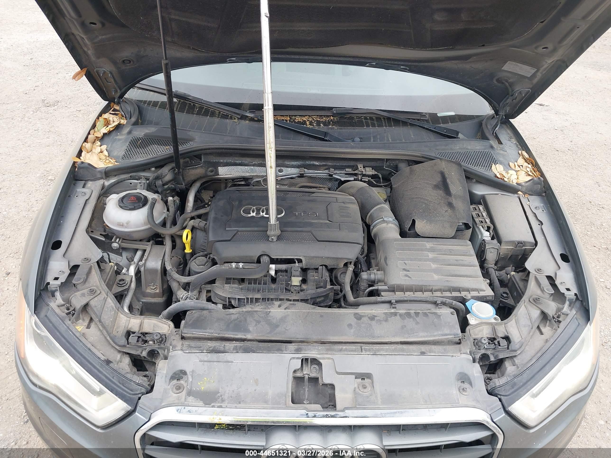 2015 Audi A3 1.8t Premium Серый vin: WAUACGFFXF1023673