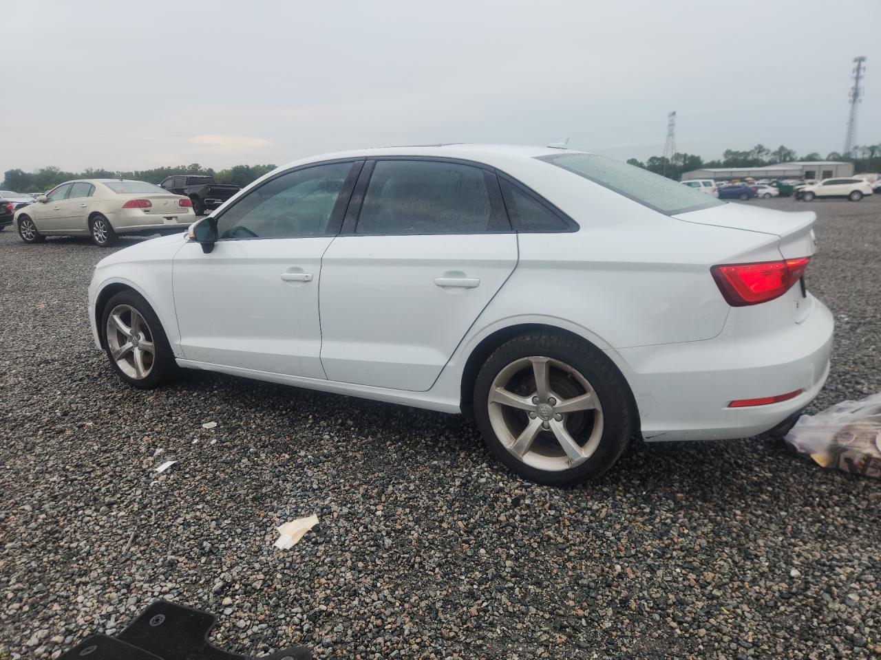 2015 Audi A3 Premium White vin: WAUACGFFXF1138905