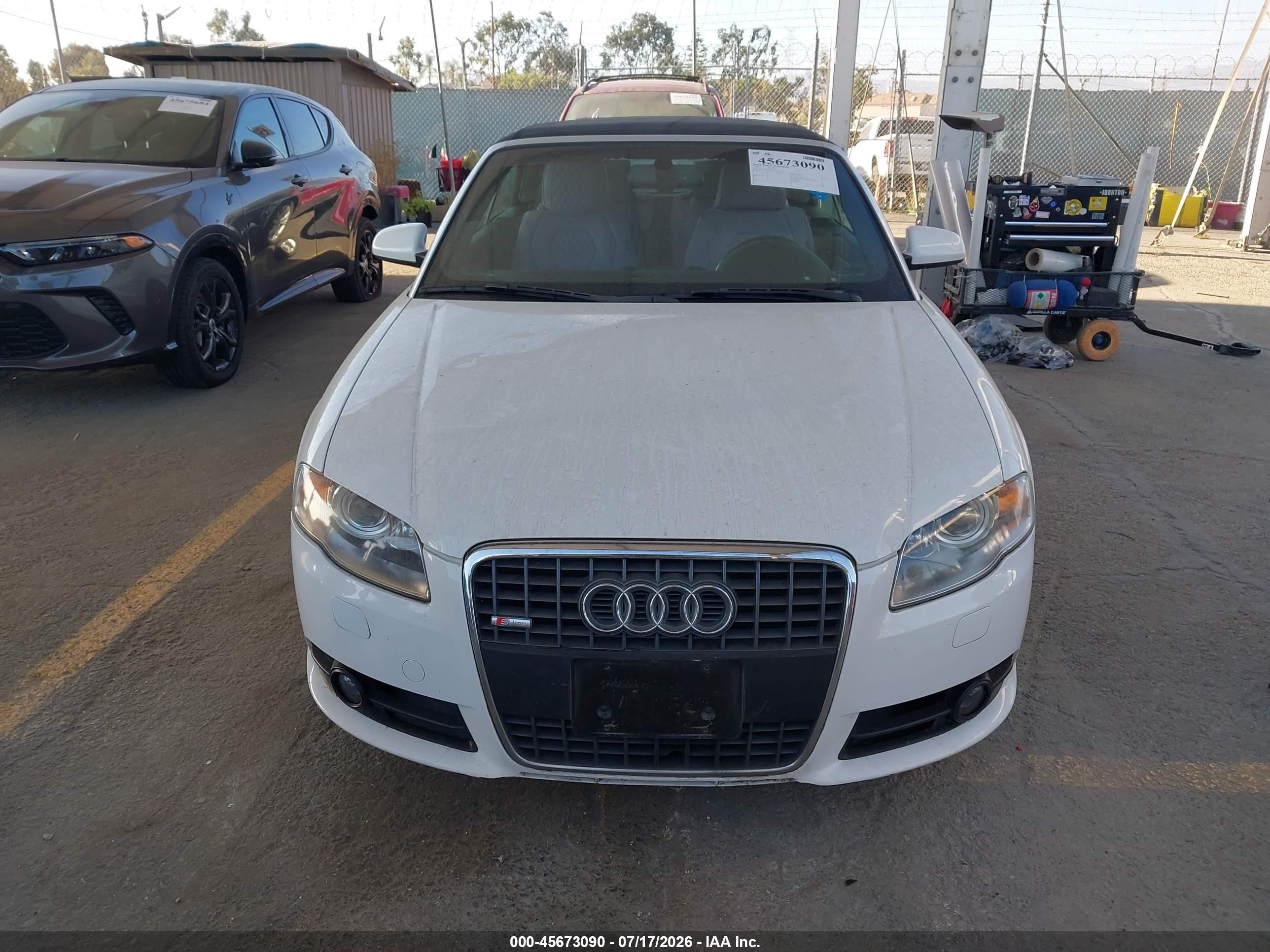 2009 Audi A4 2.0t Special Edition White vin: WAUAF48H39K011867