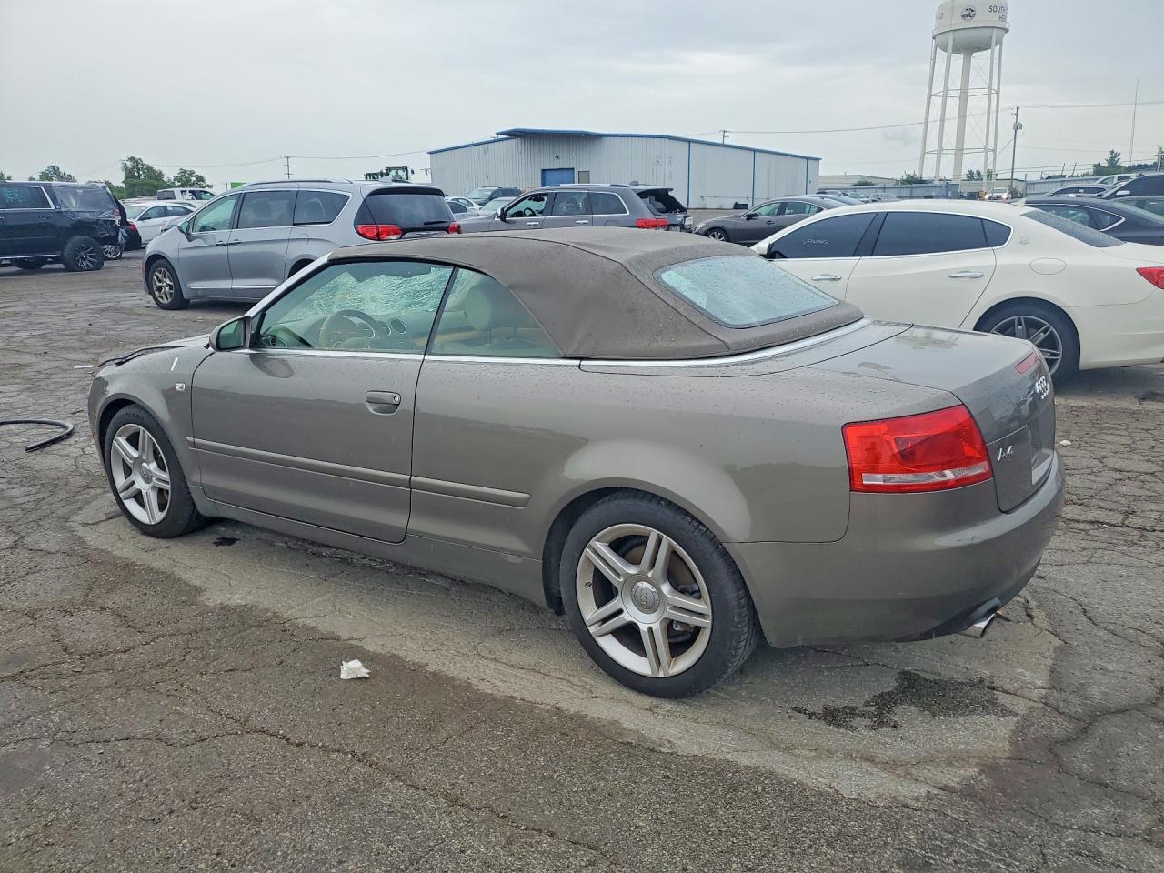 2008 Audi A4 2.0t Cabriolet Beige vin: WAUAF48H68K015622