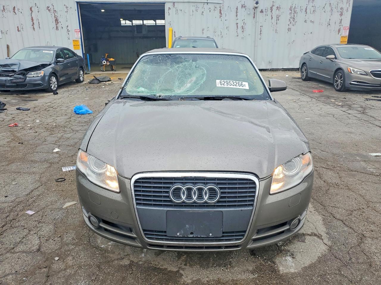 2008 Audi A4 2.0t Cabriolet Beige vin: WAUAF48H68K015622
