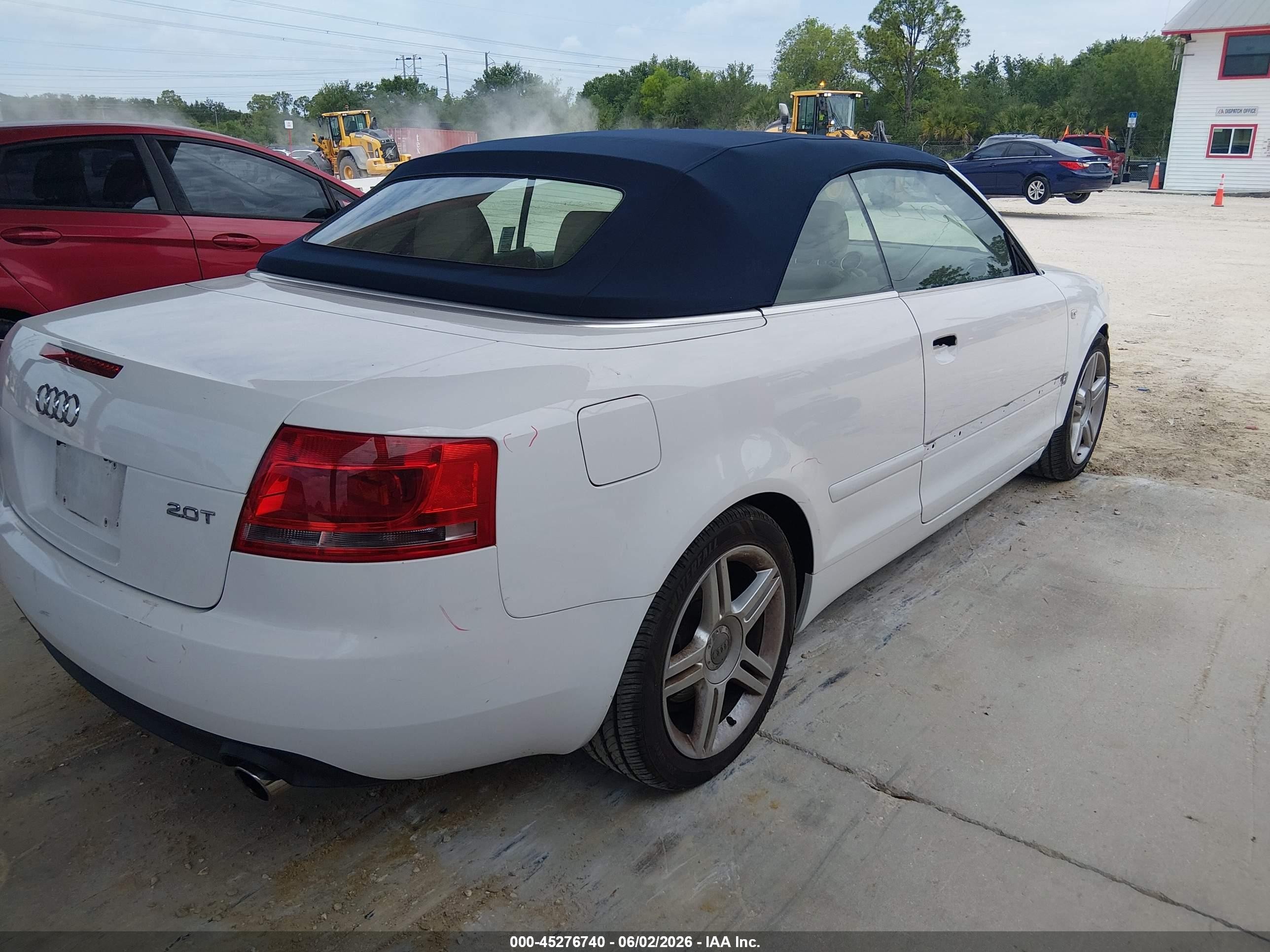 2007 Audi A4 2.0t White vin: WAUAF48H77K017782