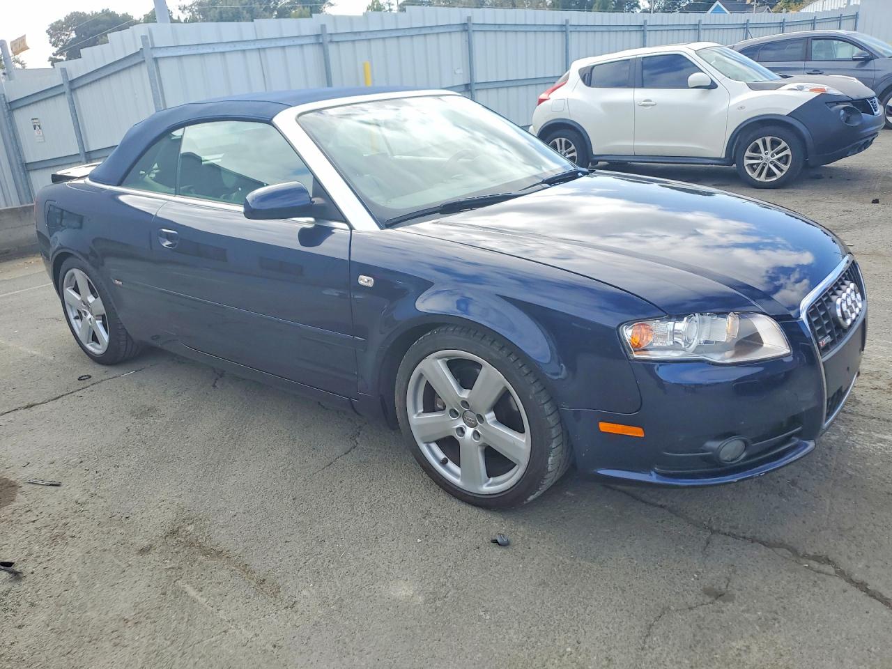 2009 Audi A4 2.0t Cabriolet Blue vin: WAUAF48H99K009640