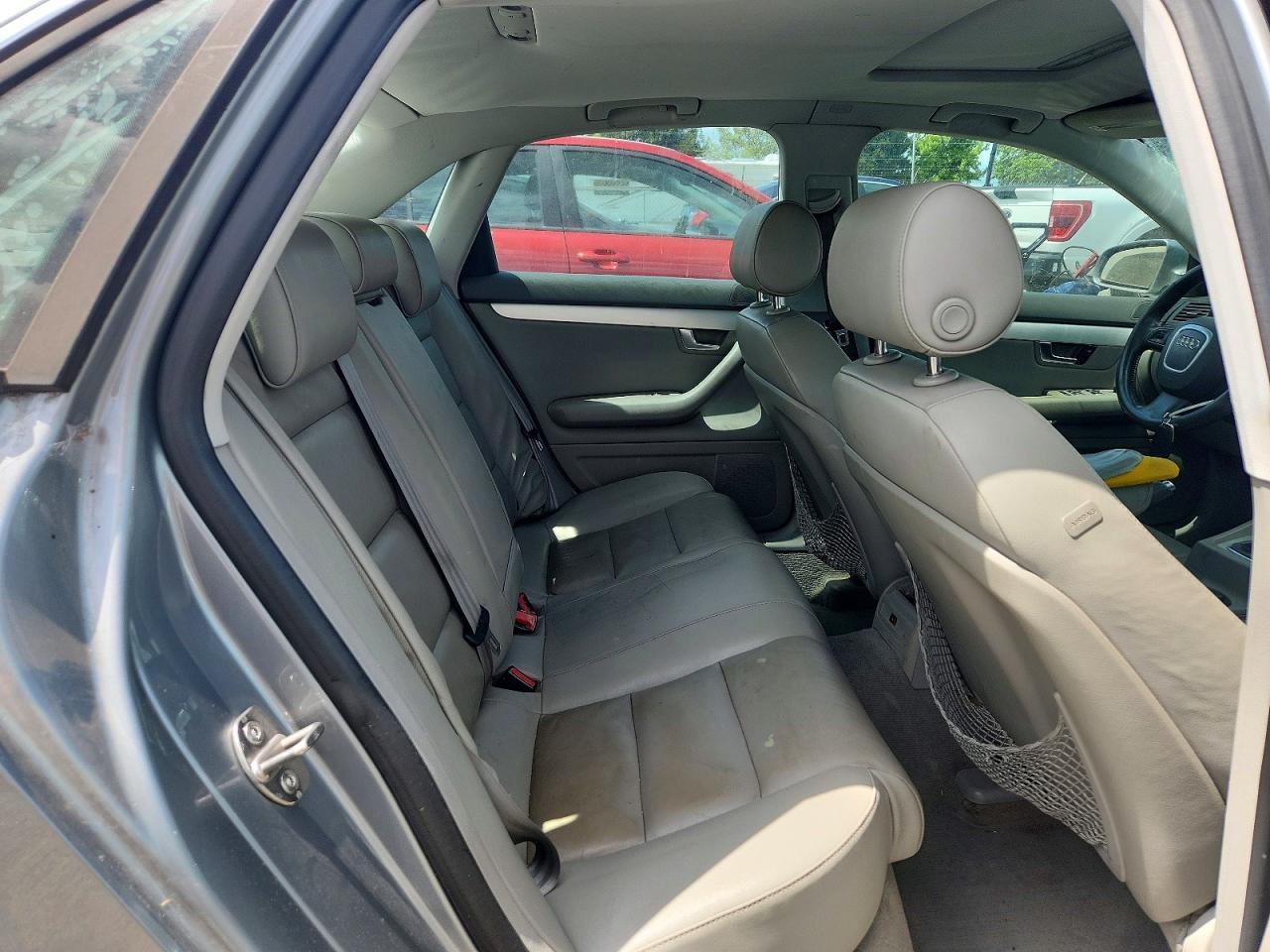2005 Audi A4 2.0t Серый vin: WAUAF68E55A474580