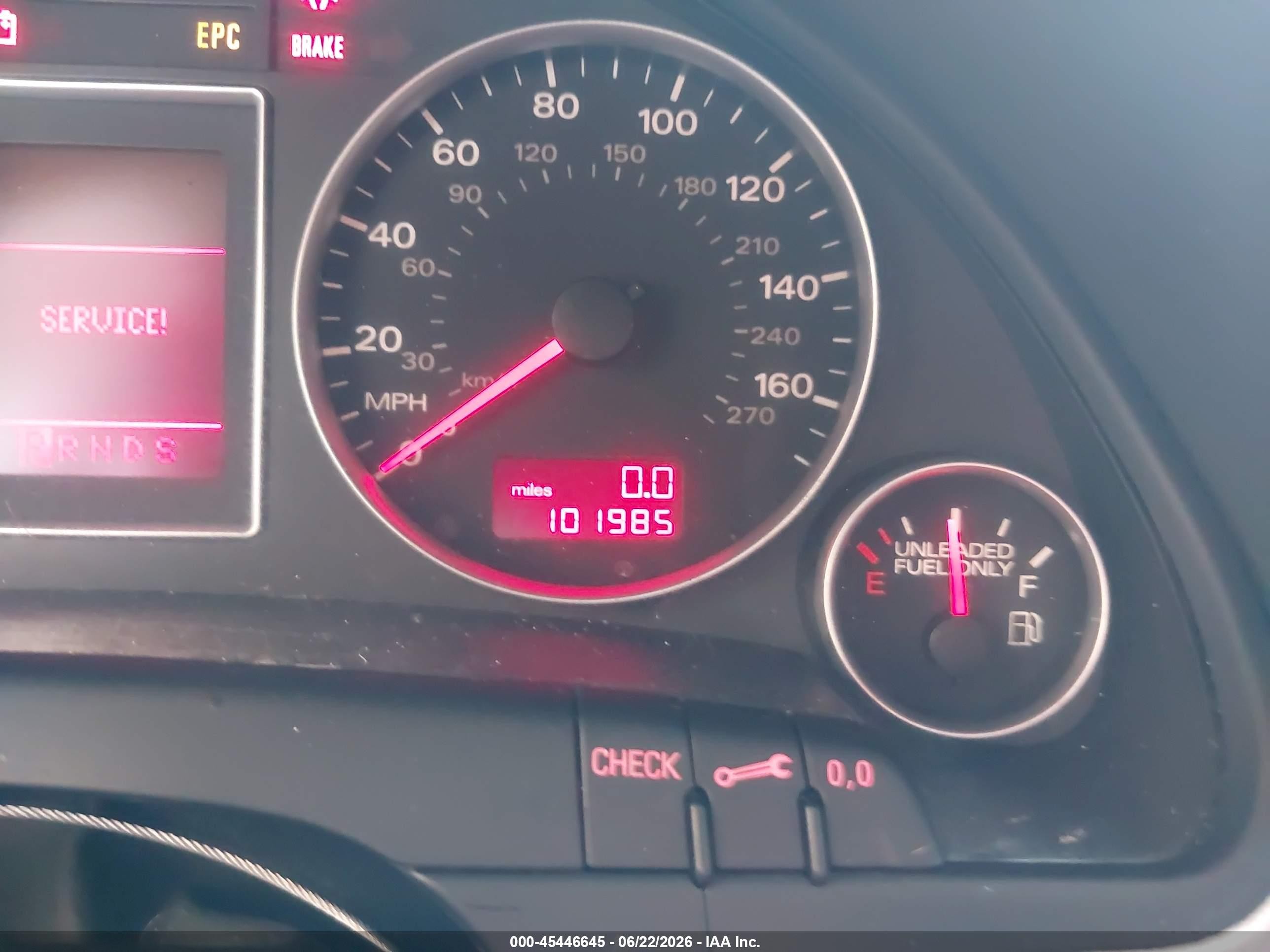 2008 Audi A4 Red vin: WAUAF78E38A051314