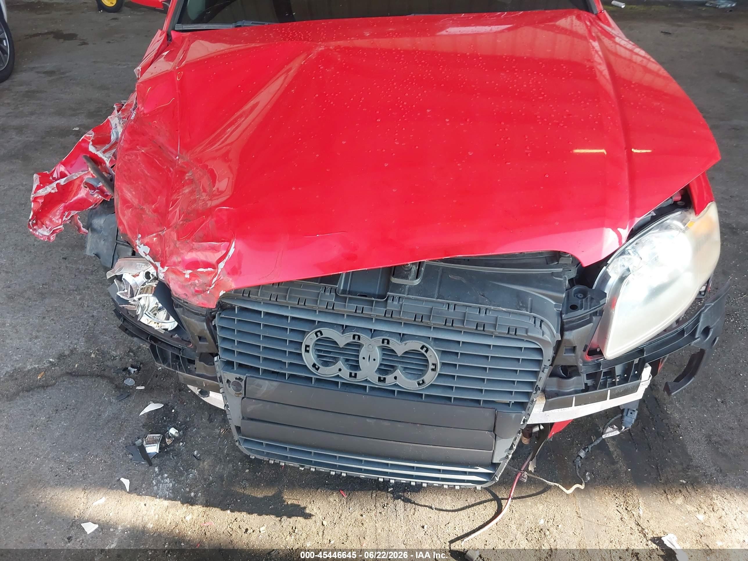 2008 Audi A4 Red vin: WAUAF78E38A051314