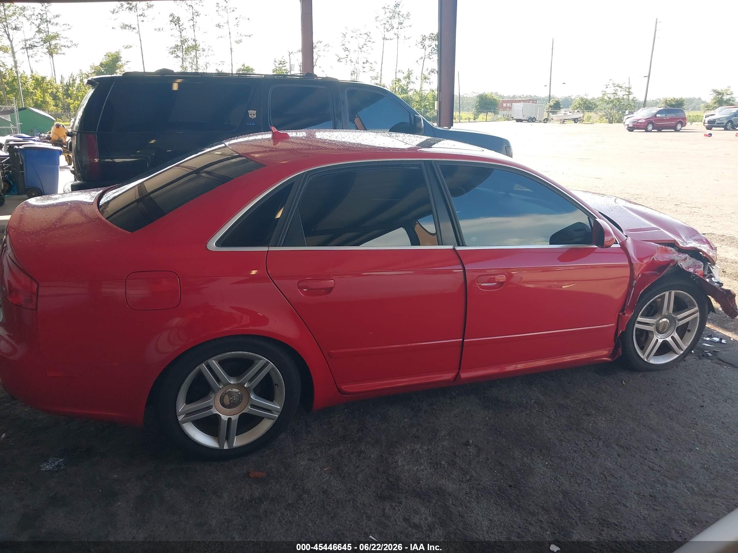 2008 Audi A4 Red vin: WAUAF78E38A051314